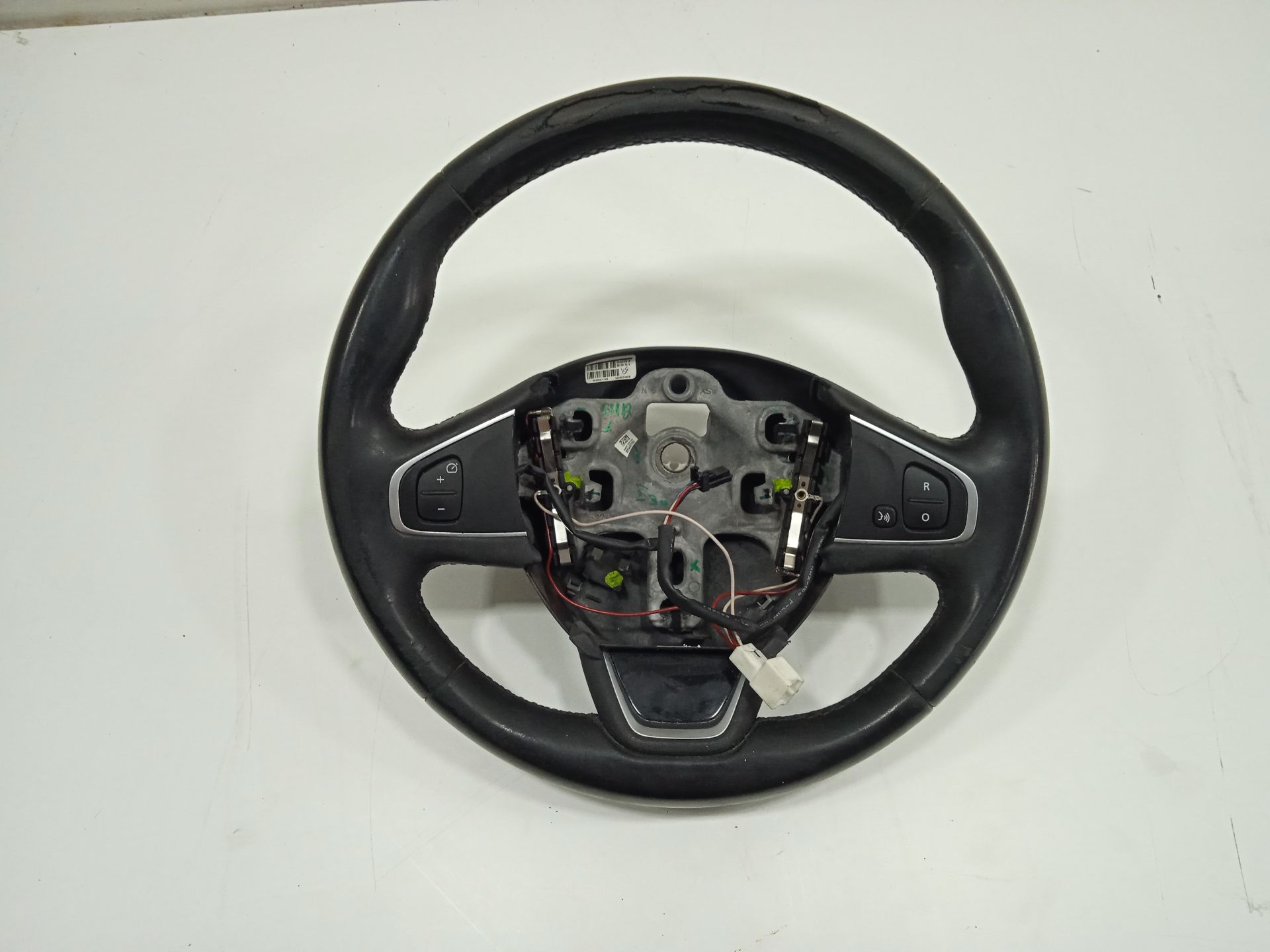 Volante renault clio iv wolfnoir