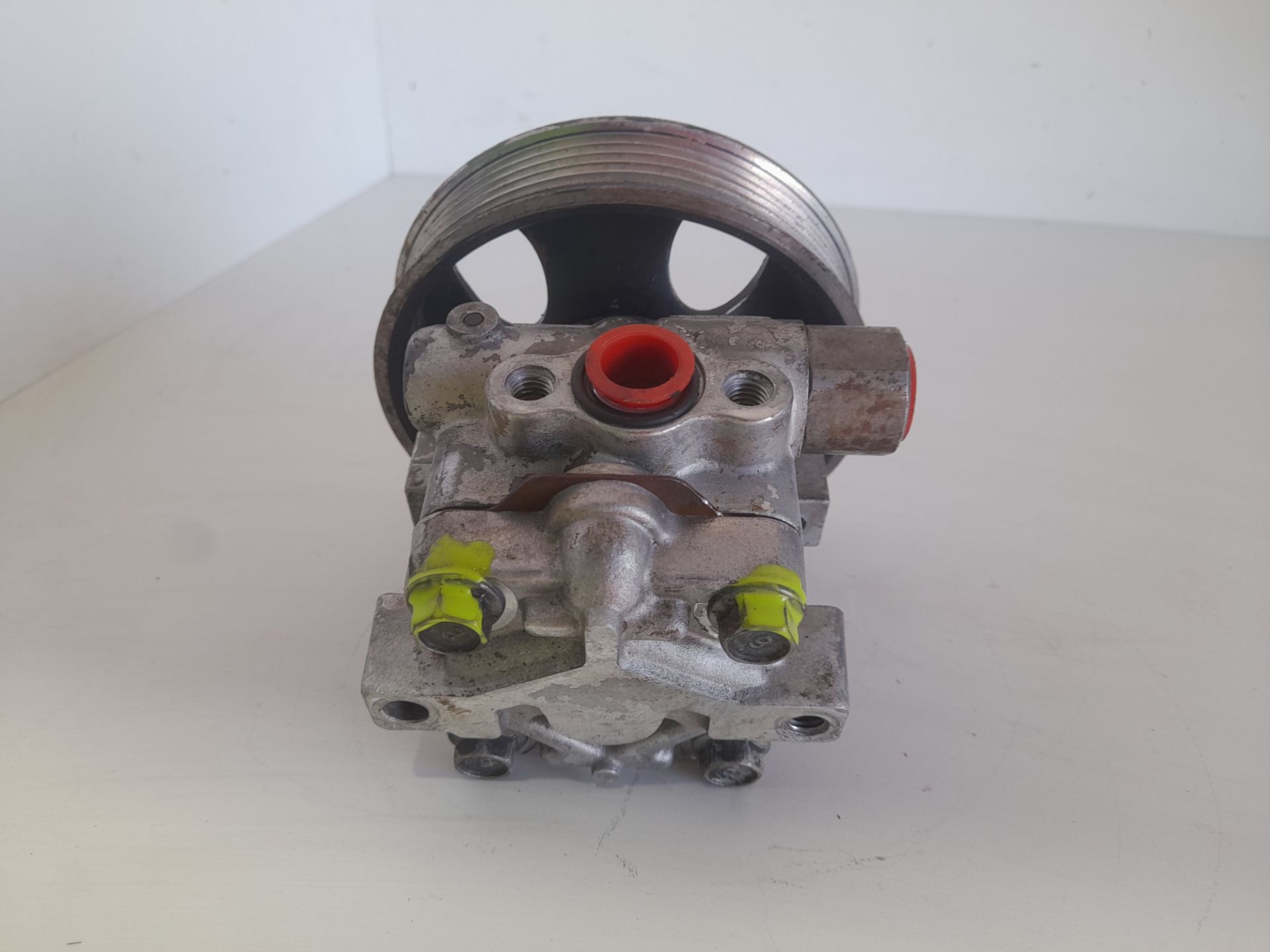 Bomba direccion hyundai santa fe (sm) 2.0 gls crdi