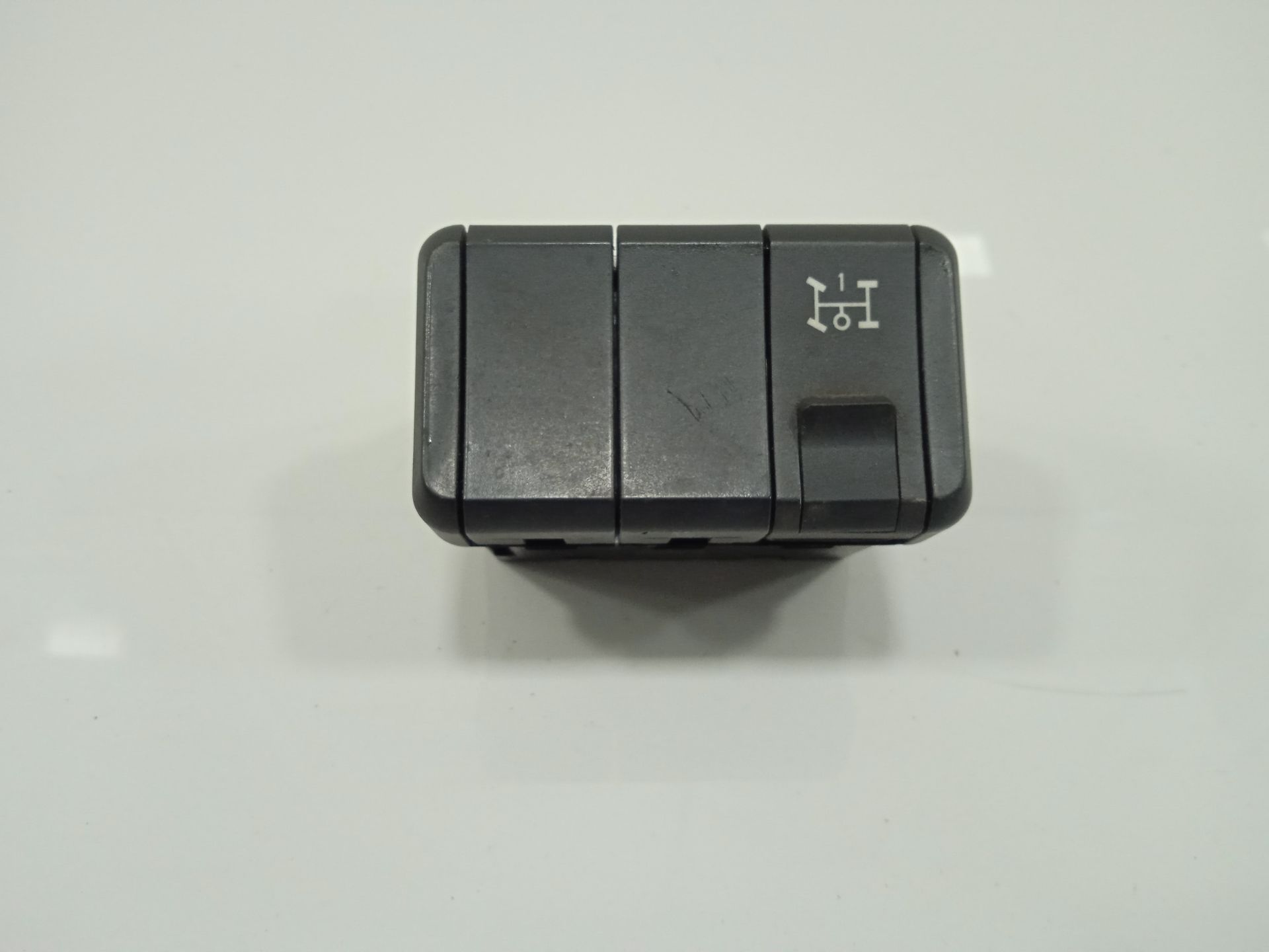 Mando control suspencion   no identificado