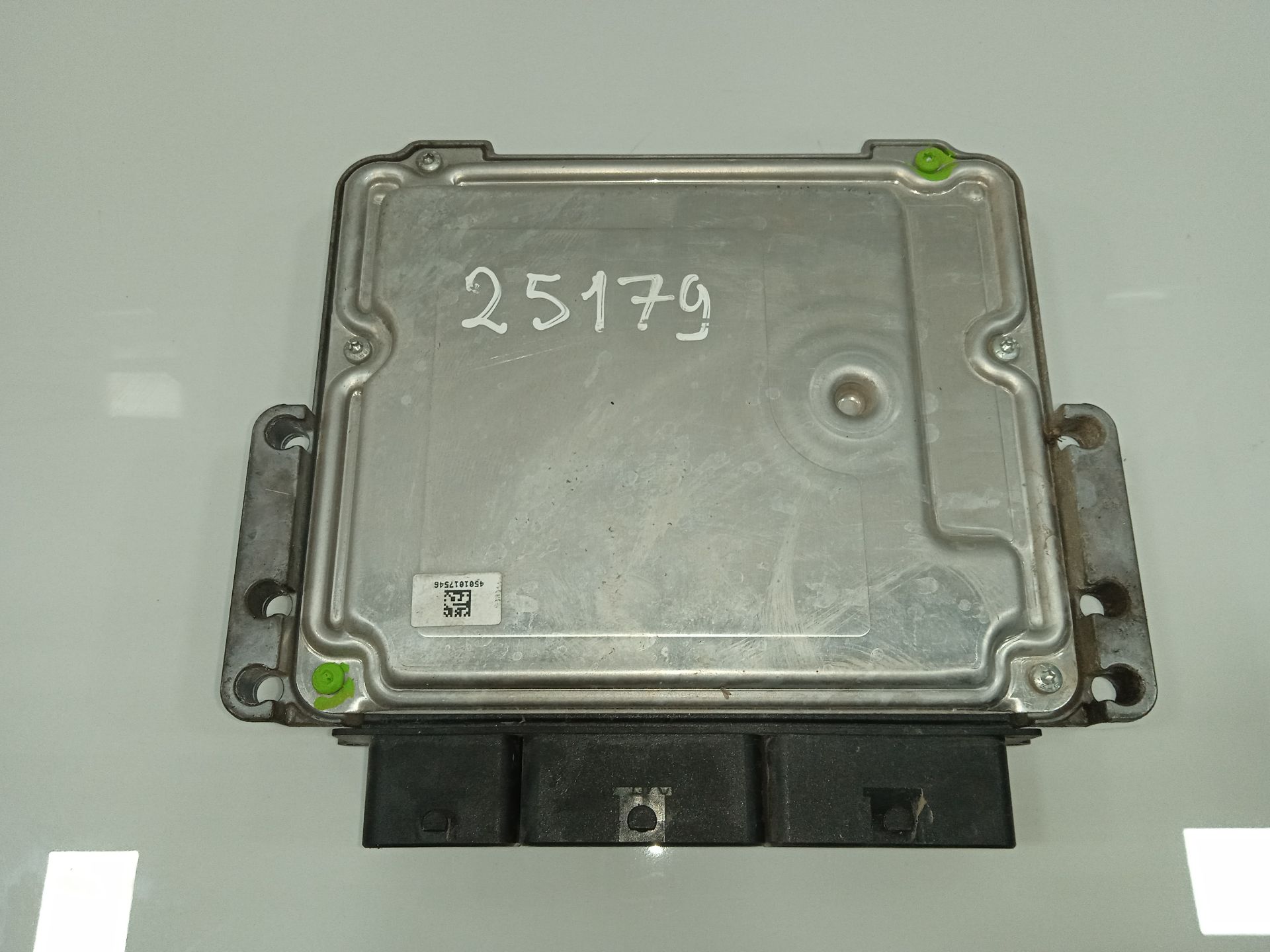 Centralita motor uce renault clio iv wolfnoir