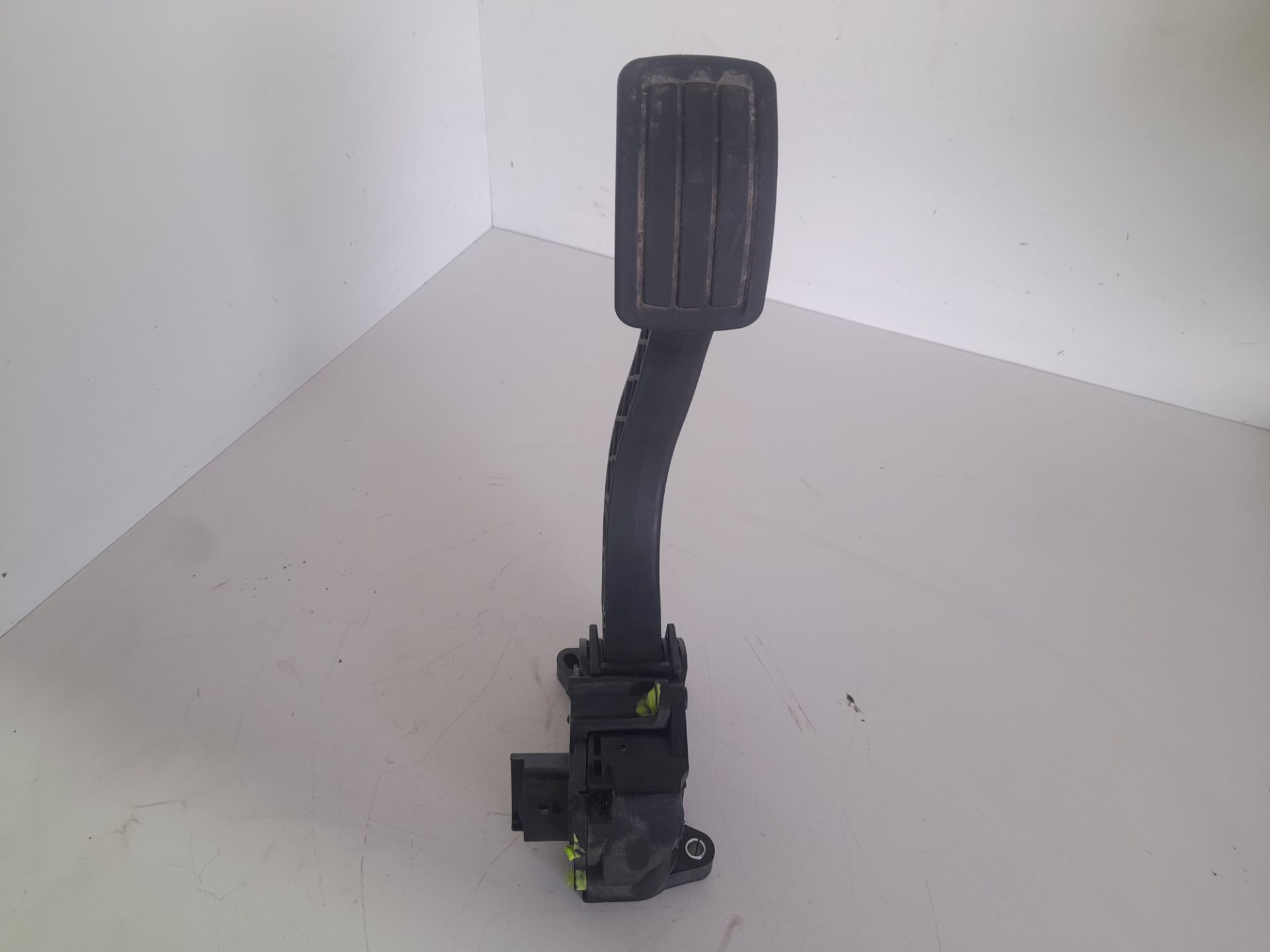 Pedal acelerador citroen  no identificado