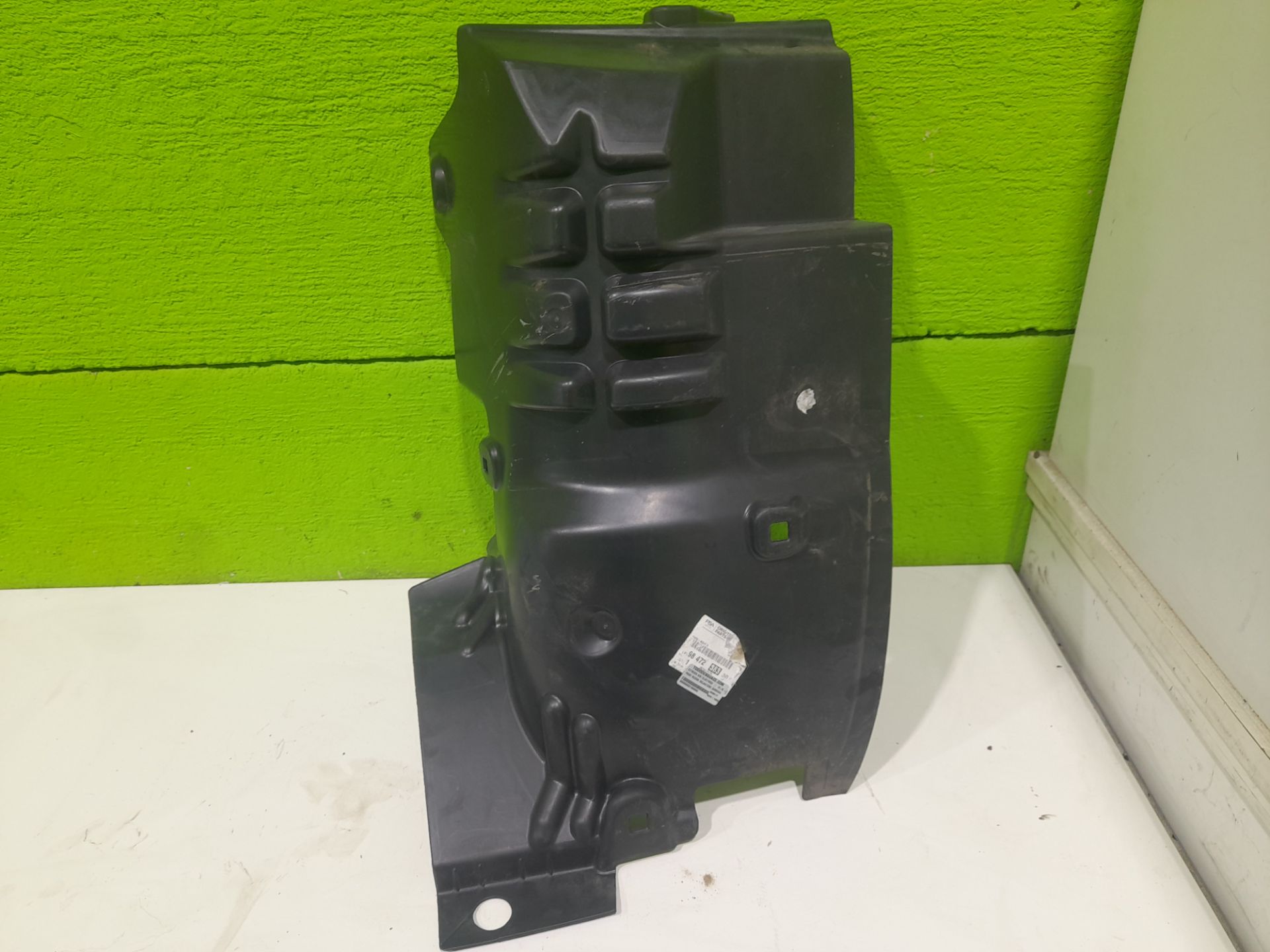Paso rueda delantero derecho citroen  no identificado