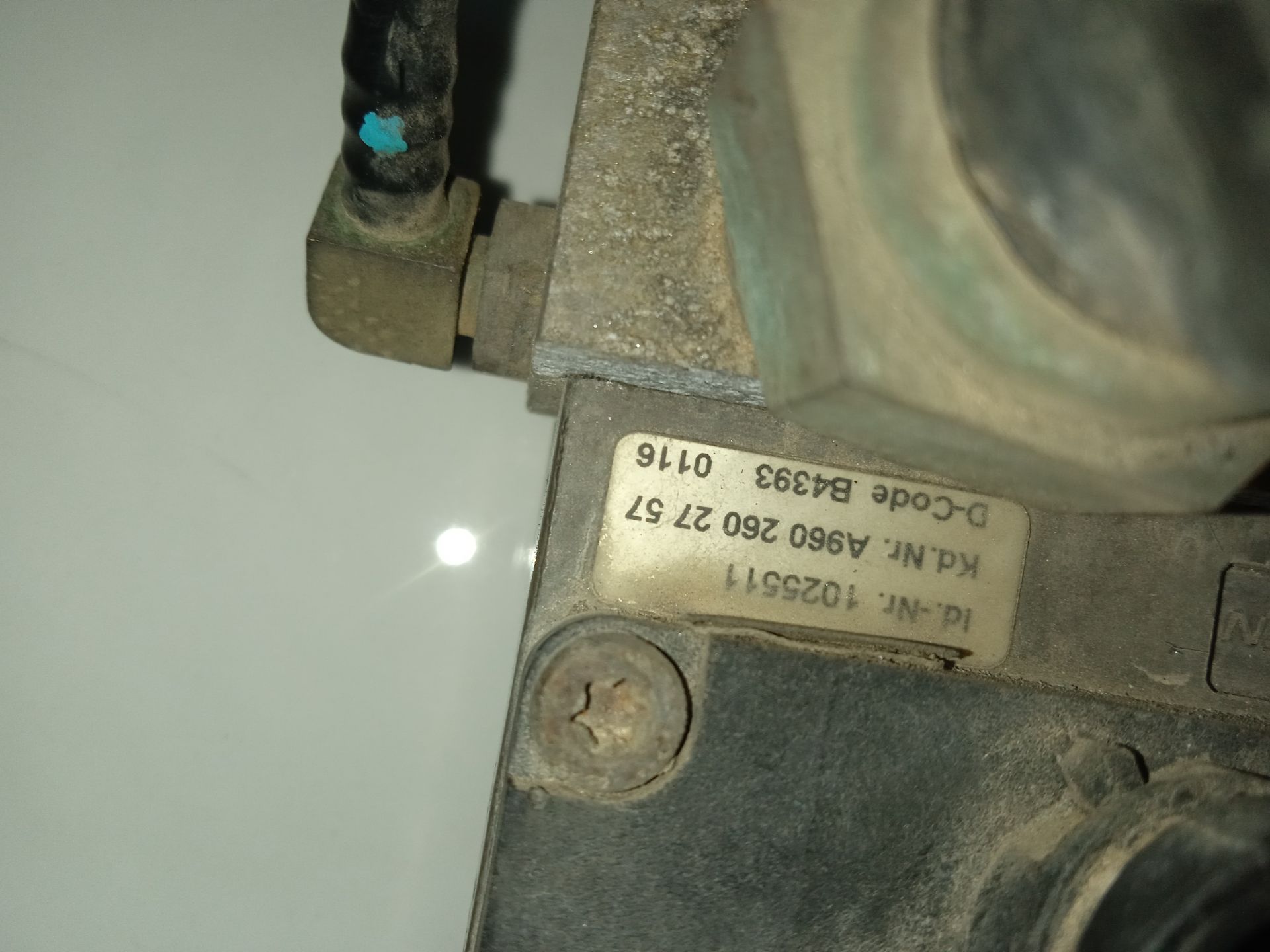 No identificado mercedes-benz actros 4 2-ejes bm 963 (2011) 18xx 4x2 sattelzugmaschine l b