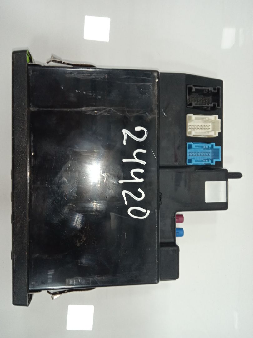 No identificado mercedes-benz actros 4 2-ejes bm 963 (2011) 18xx 4x2 sattelzugmaschine l b