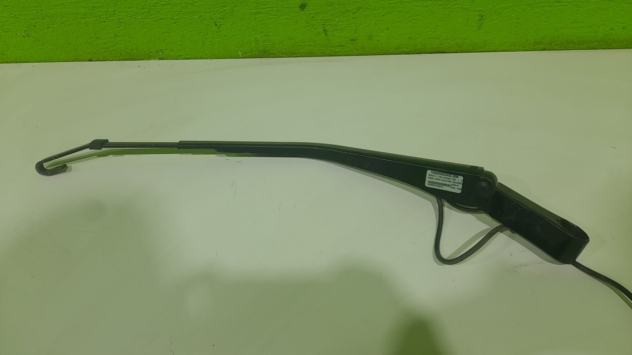 Brazo limpia delantero izquierdo   no identificado
