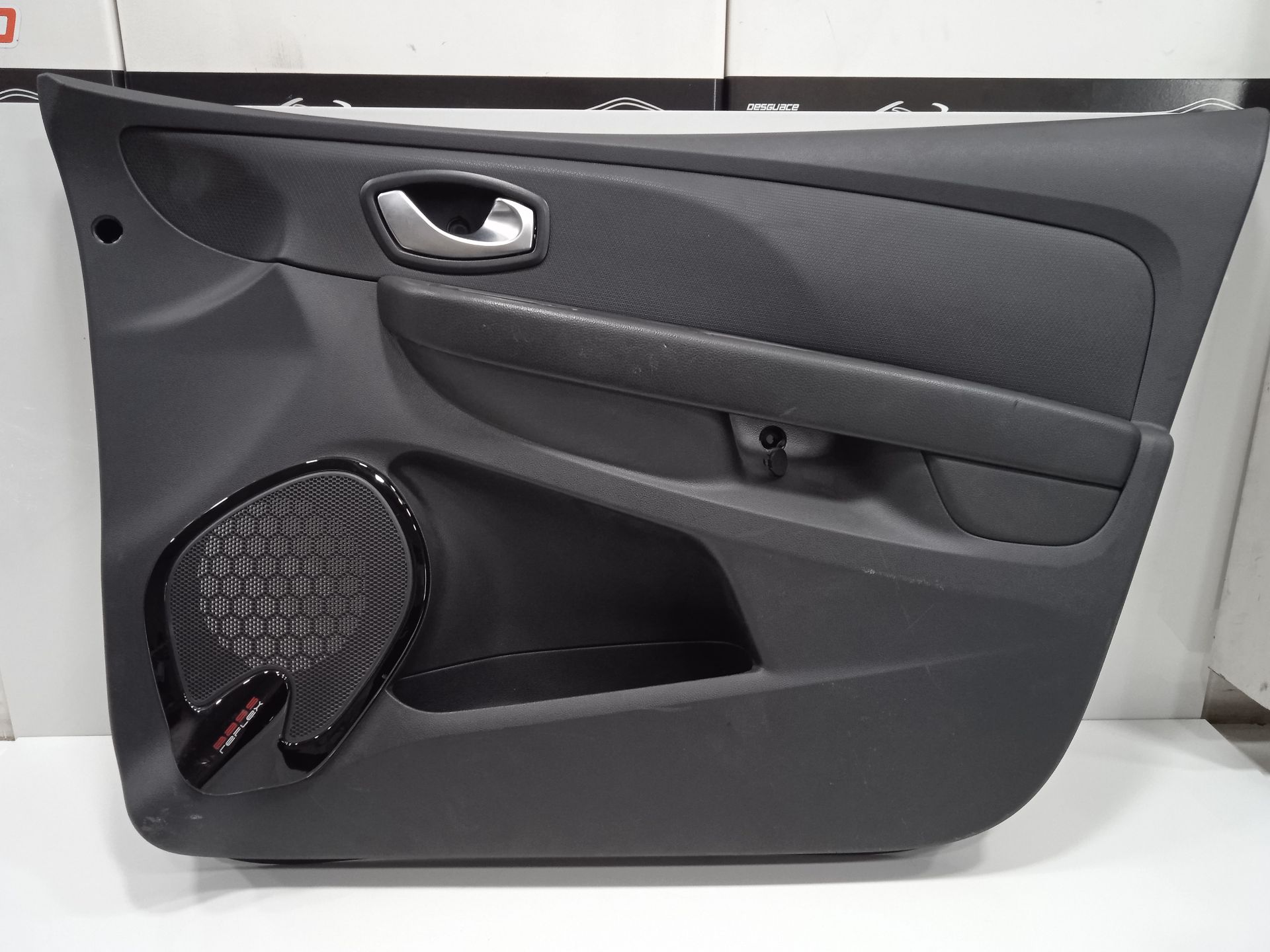 No identificado renault clio iv wolfnoir