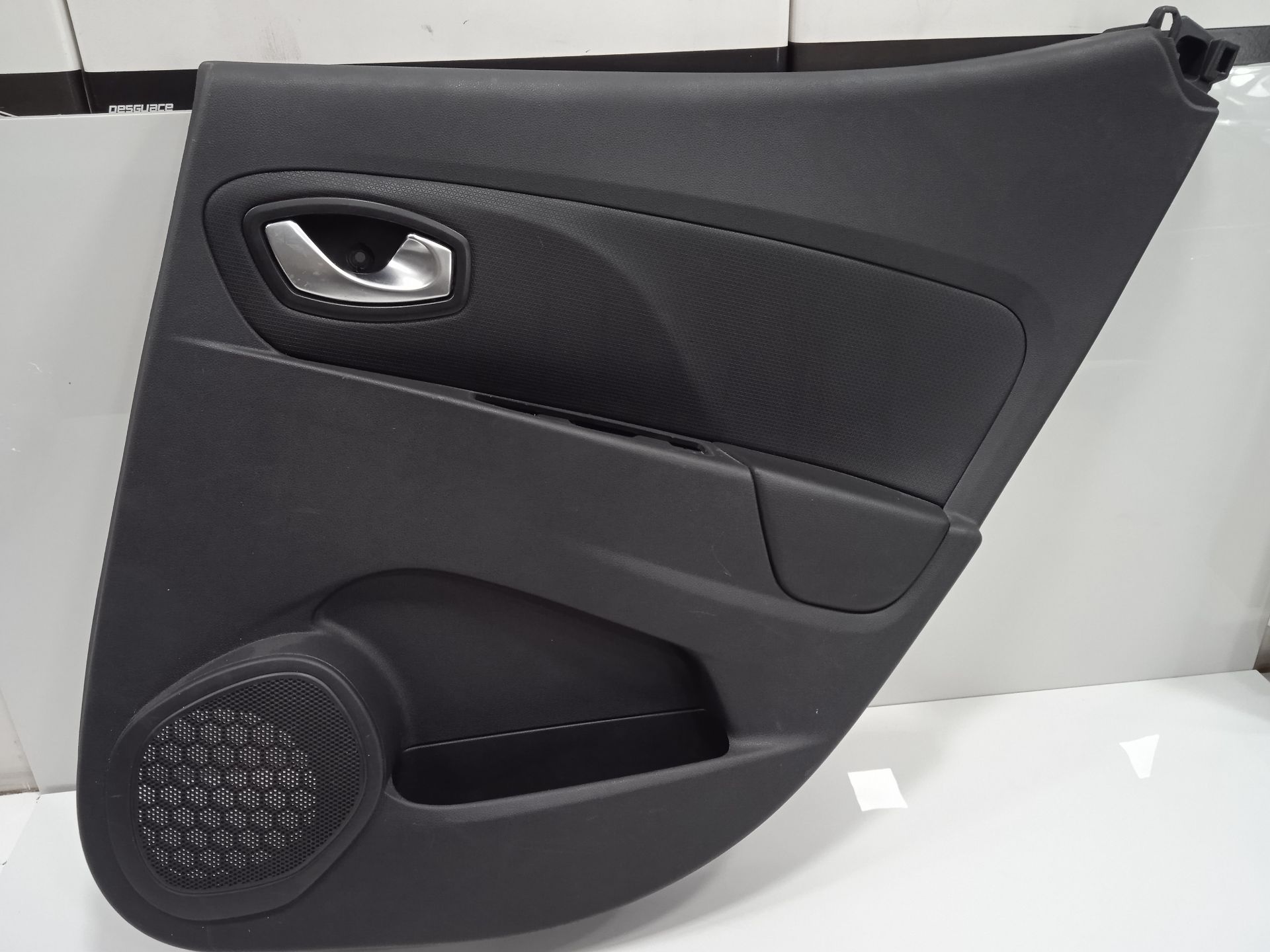 No identificado renault clio iv wolfnoir