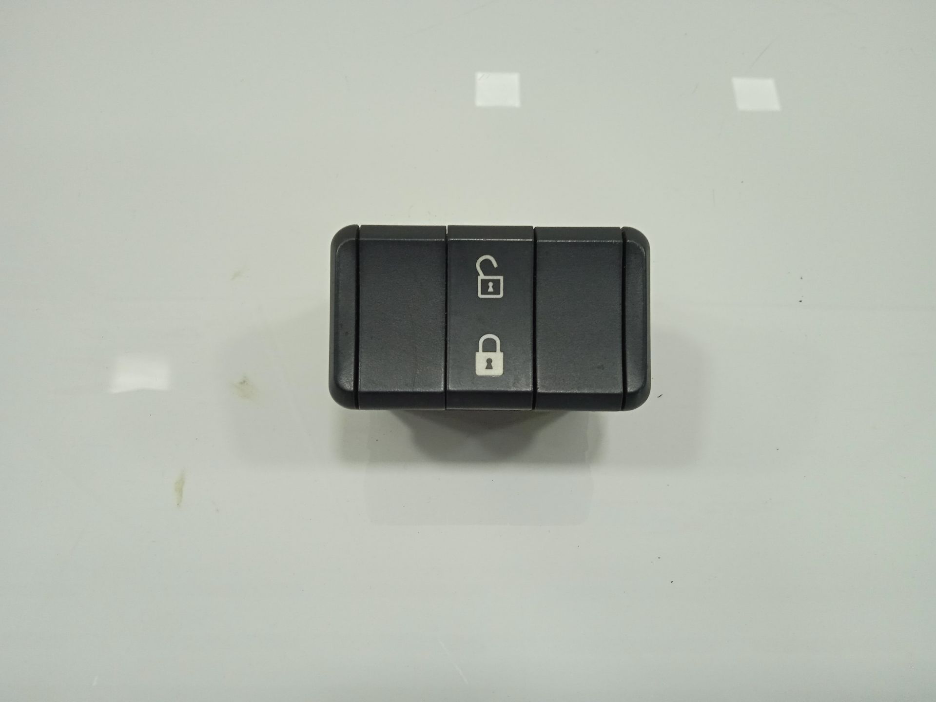 Mando bloqueo puertas   no identificado