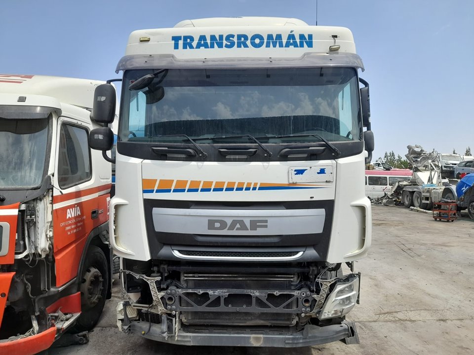 Aleta delantera izquierda daf xf (euro 6) 4x2 fahrgestell spacecab