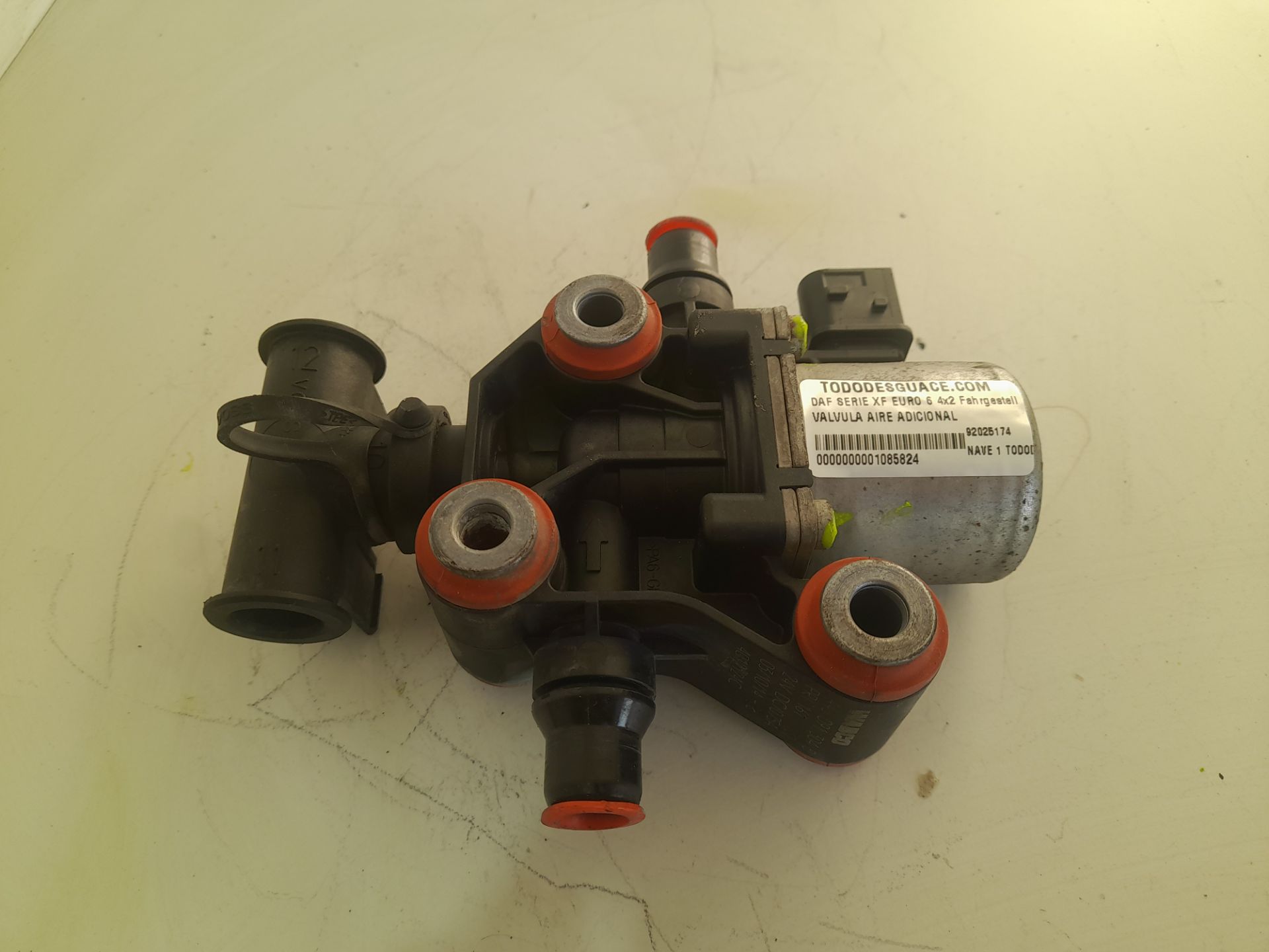 Valvula aire adicional daf xf (euro 6) 4x2 fahrgestell spacecab