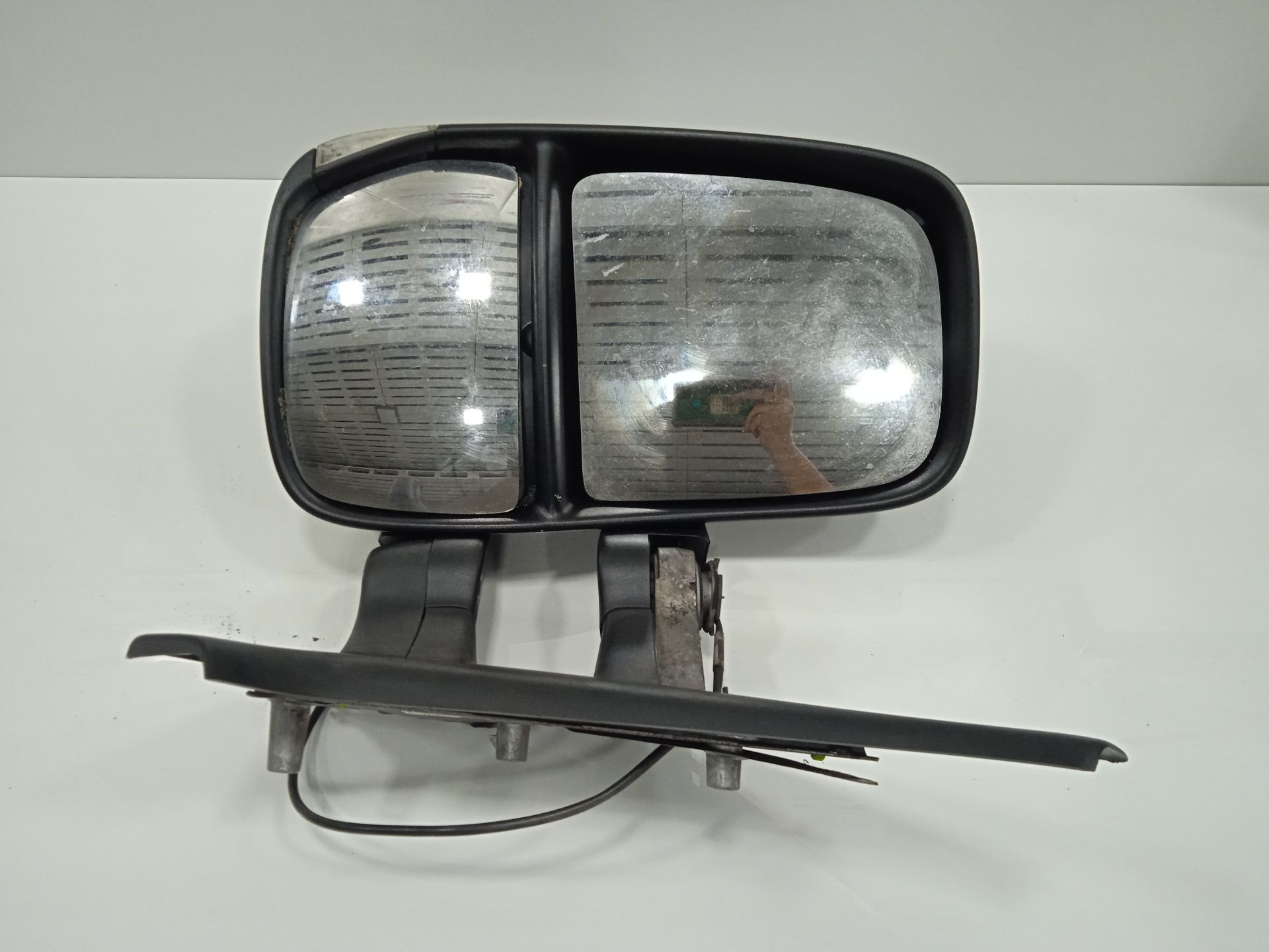 Retrovisor izquierdo caja cerrada 29l... batalla 30