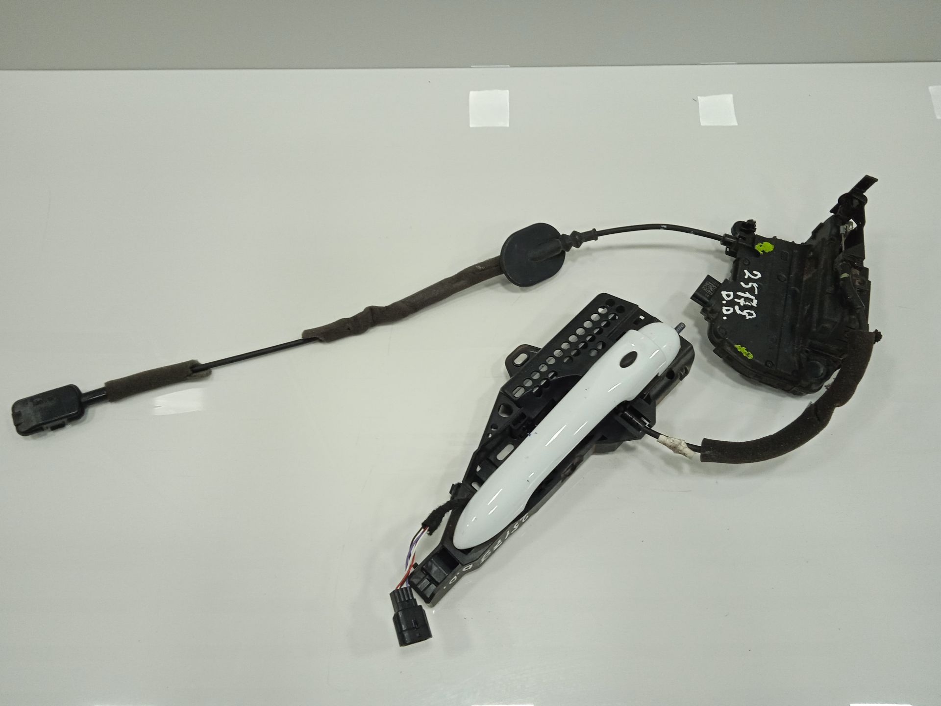 Cerradura puerta delantera derecha renault clio iv wolfnoir