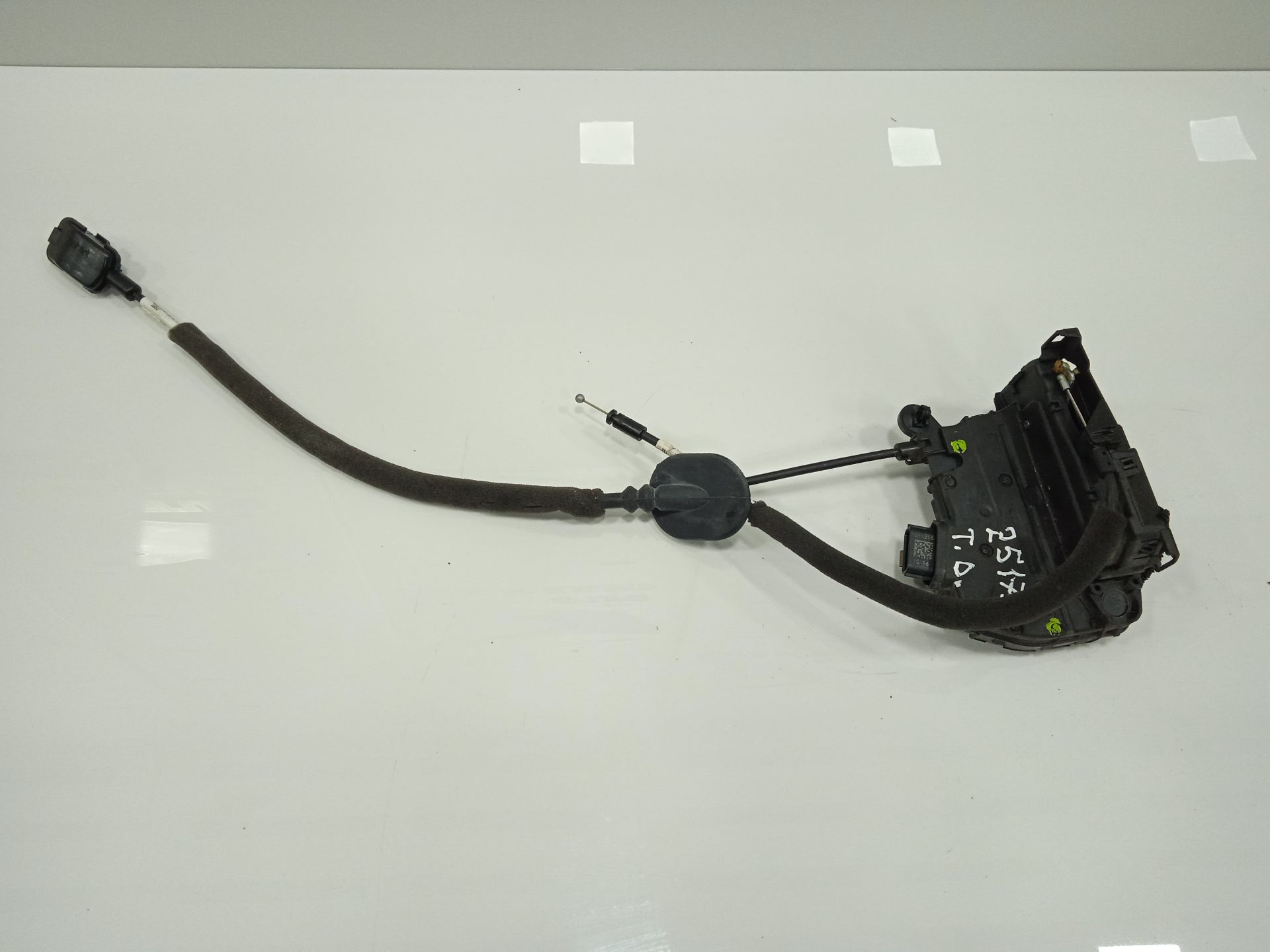 Cerradura puerta trasera derecha renault clio iv wolfnoir