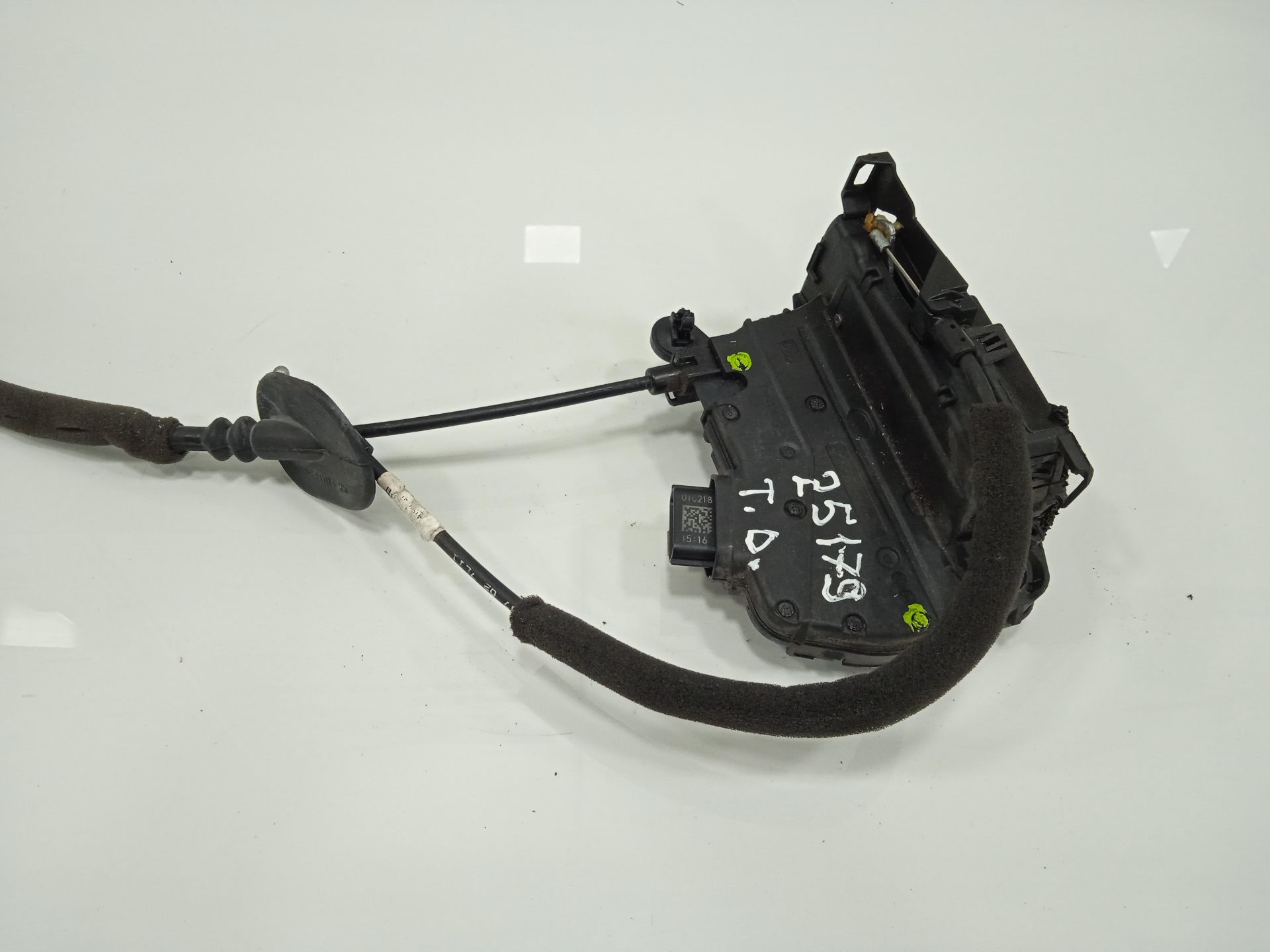 Cerradura puerta trasera derecha renault clio iv wolfnoir