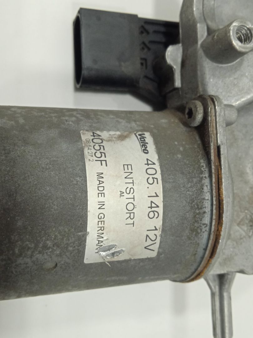 Motor limpia delantero básico