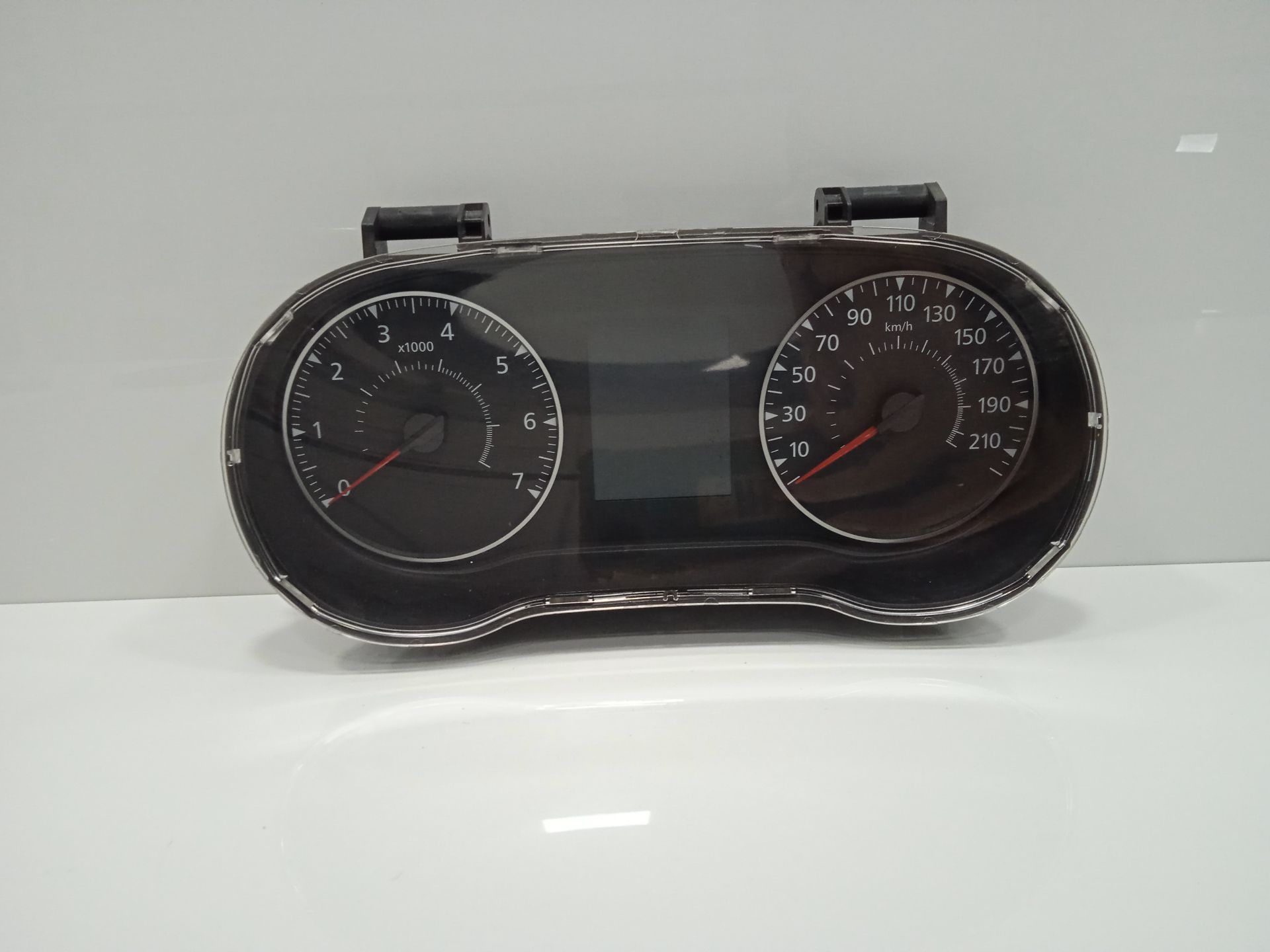 Cuadro instrumentos renault  no identificado