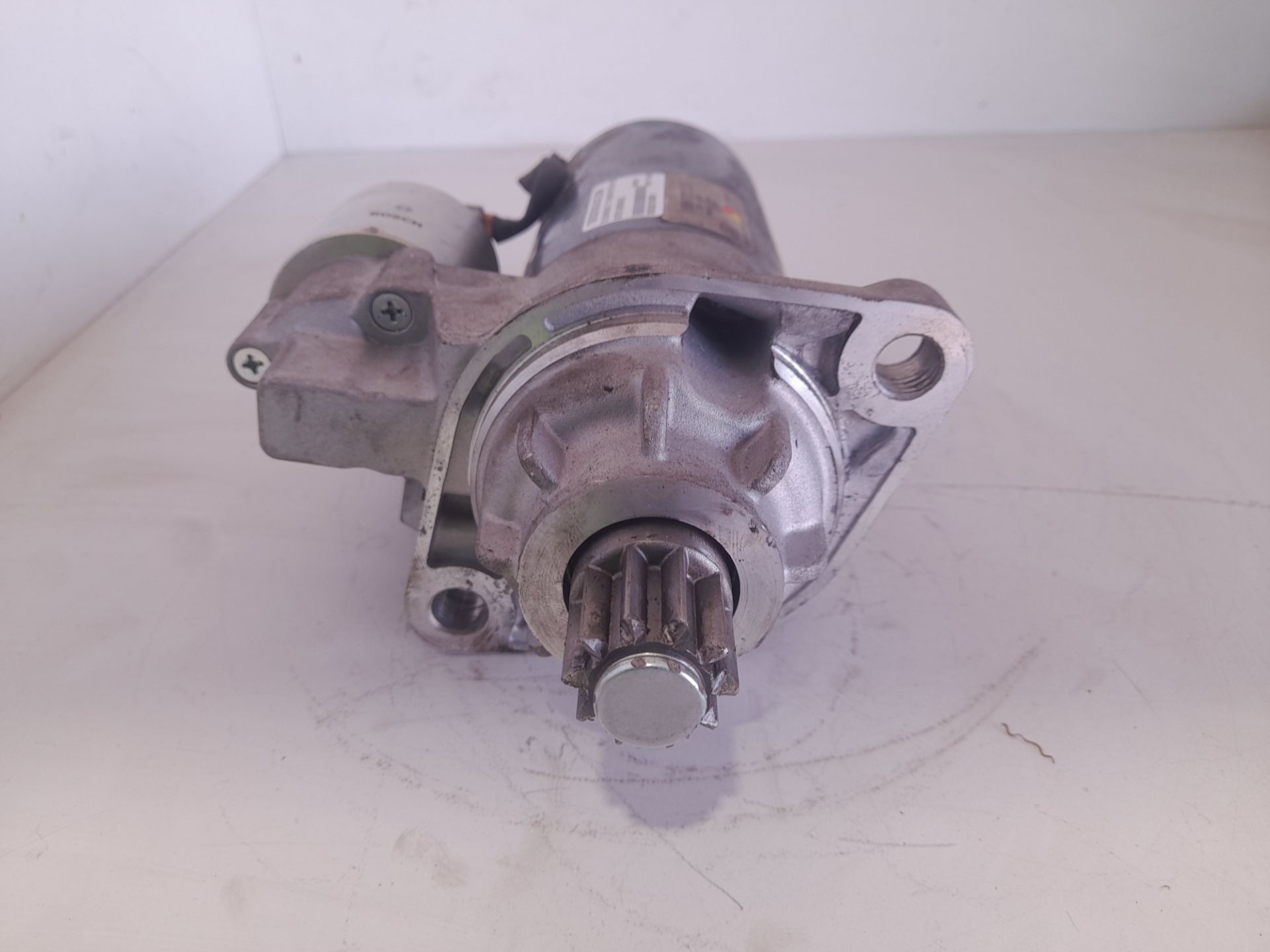 Motor arranque caja cerrada  techo medio ele