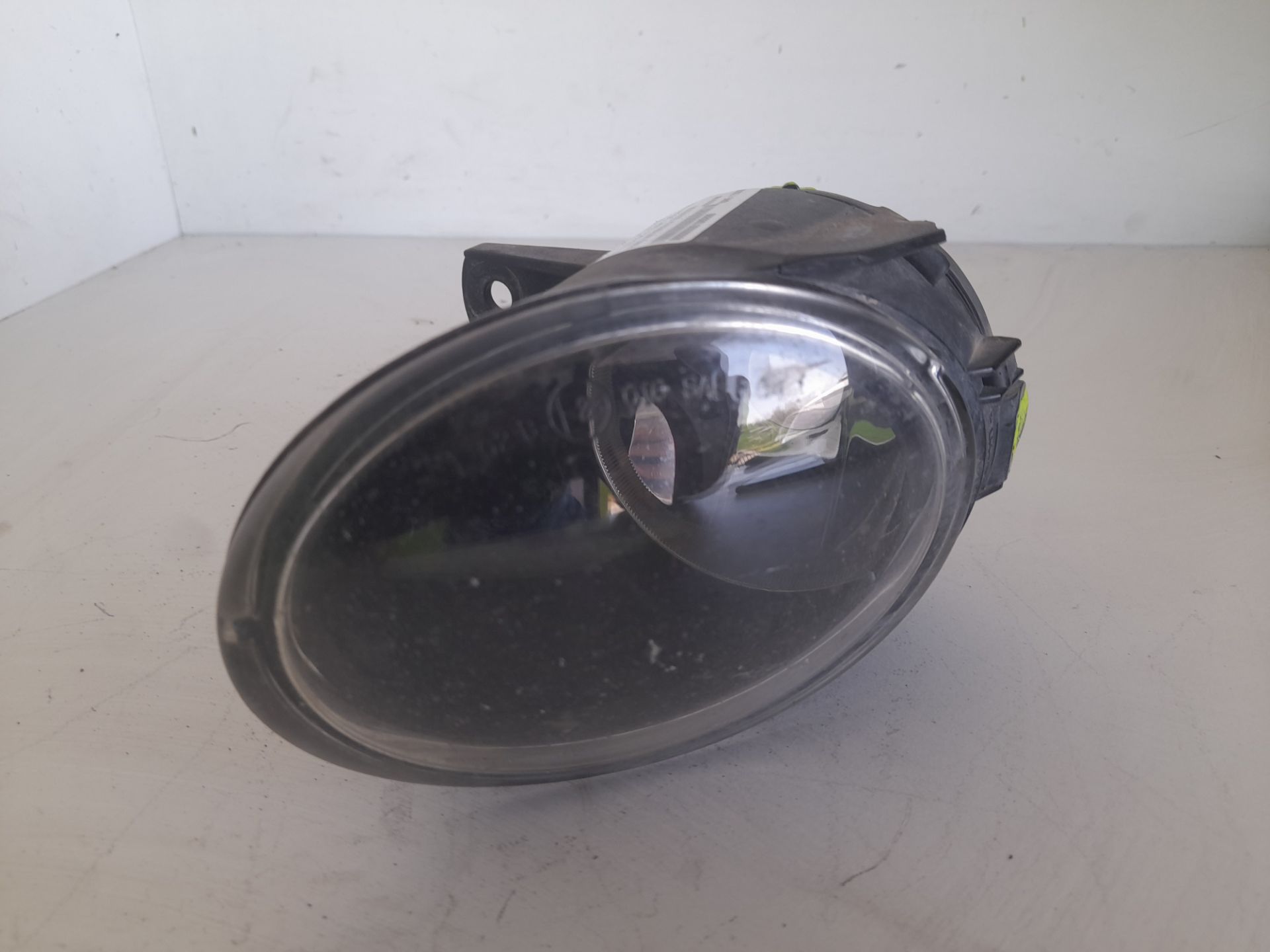 Faro antiniebla izquierdo volkswagen passat berlina (3c2) advance