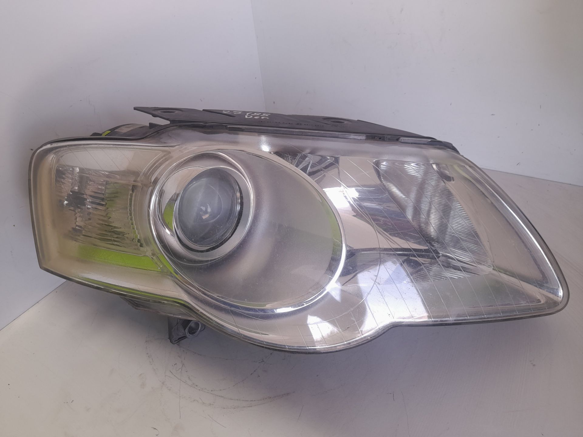 Faro derecho volkswagen passat berlina (3c2) advance