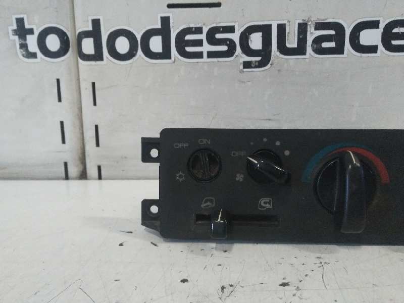  mando calefaccion / aire acondicionado   mitsubishi canter 01/99 - ki 60 cabina individual (comfort) 3.9 diesel