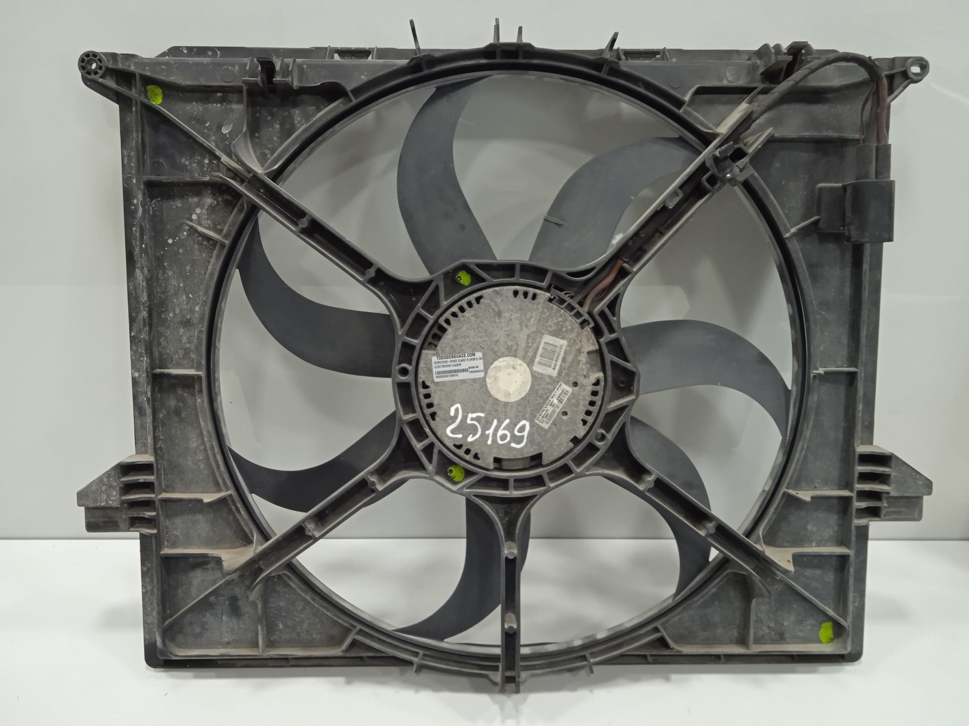 Electroventilador mercedes-benz clase r (bm 251) 320 cdi (251.022)