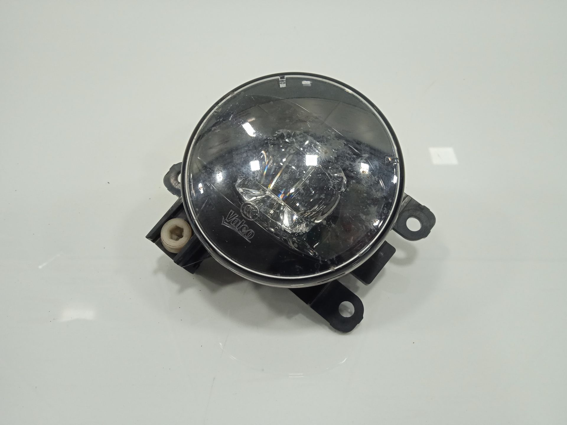 Faro antiniebla izquierdo renault clio iv wolfnoir