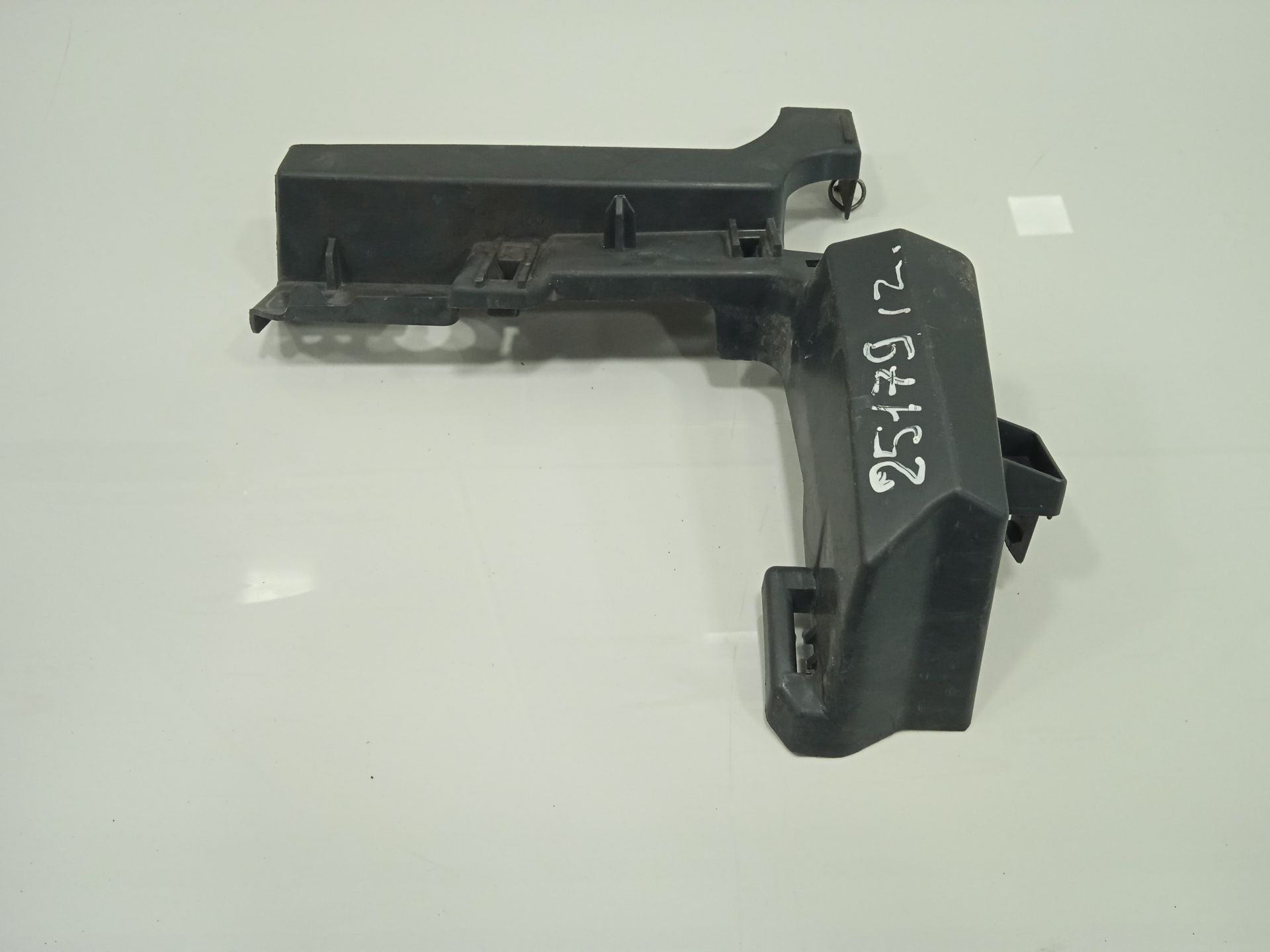 Soporte paragolpes delantero renault clio iv wolfnoir