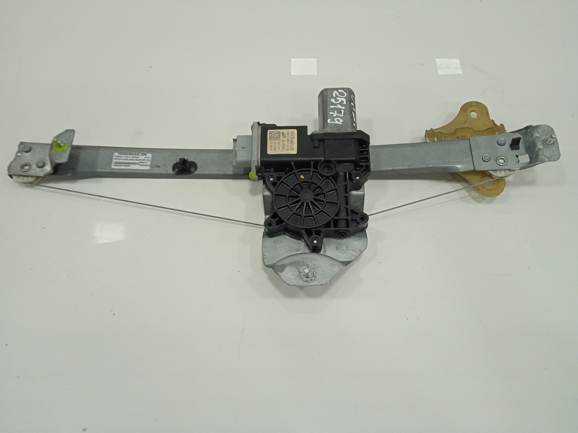 Motor elevalunas delantero izquierdo renault clio iv wolfnoir
