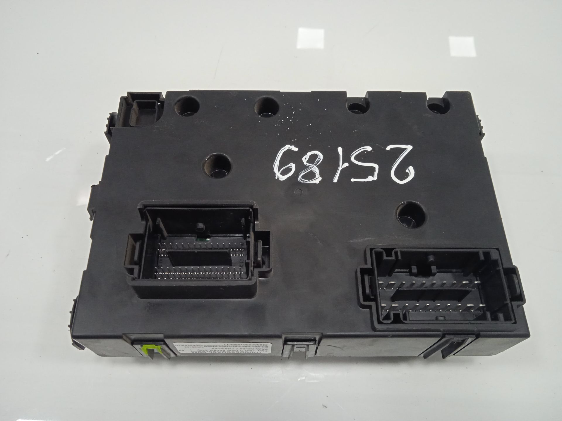 Caja reles / fusibles fiat ii tipo (356) berlina easy
