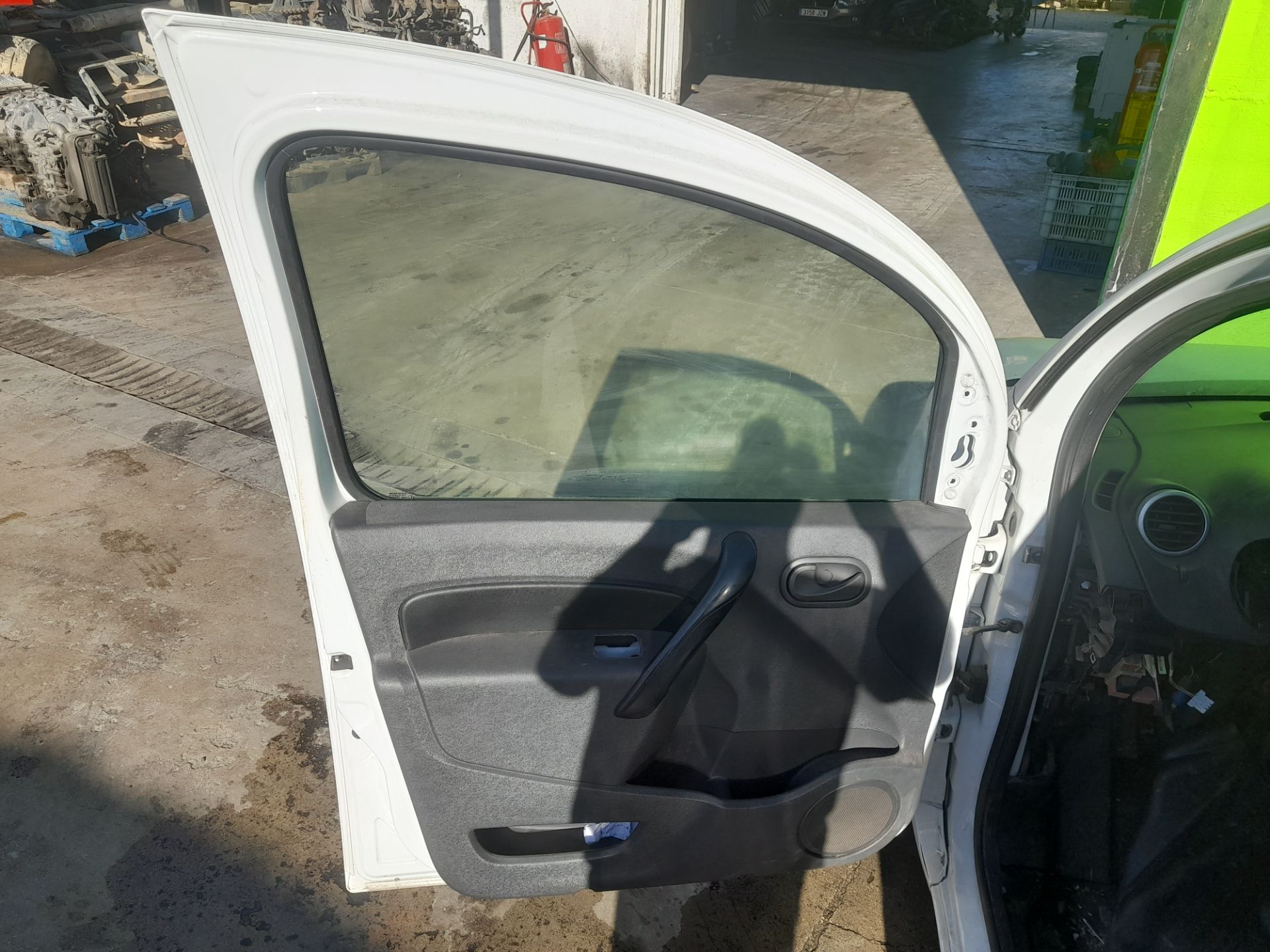 Puerta delantera izquierda renault kangoo i (fkc0) express confort