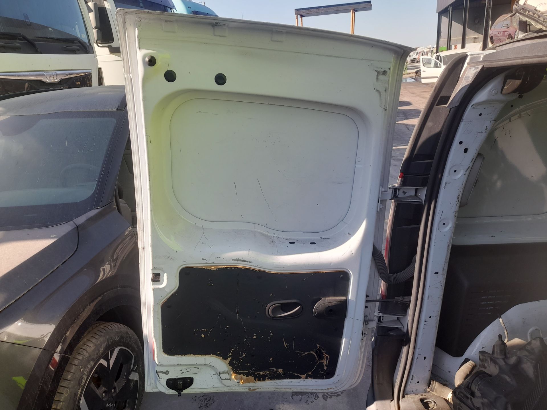 Puerta trasera izquierda renault kangoo i (fkc0) express confort