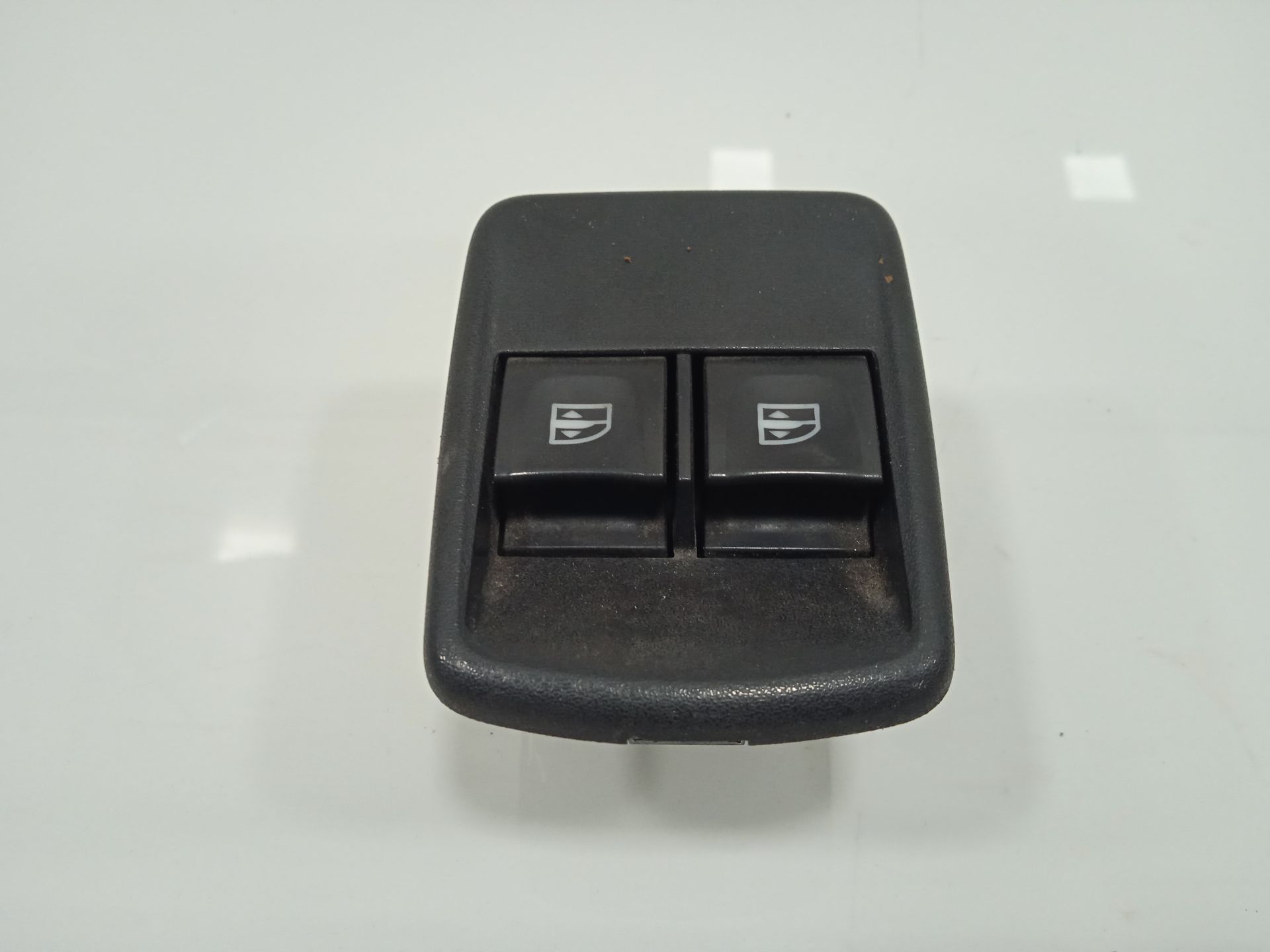 Mando elevalunas delantero izquierdo renault kangoo i (fkc0) express confort