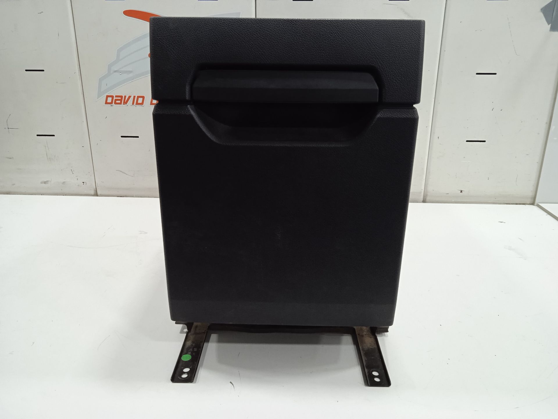No identificado mercedes-benz actros 4 2-ejes bm 963 (2011) 18xx 4x2 sattelzugmaschine l b