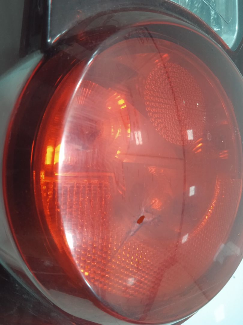 Piloto trasero izquierdo l1