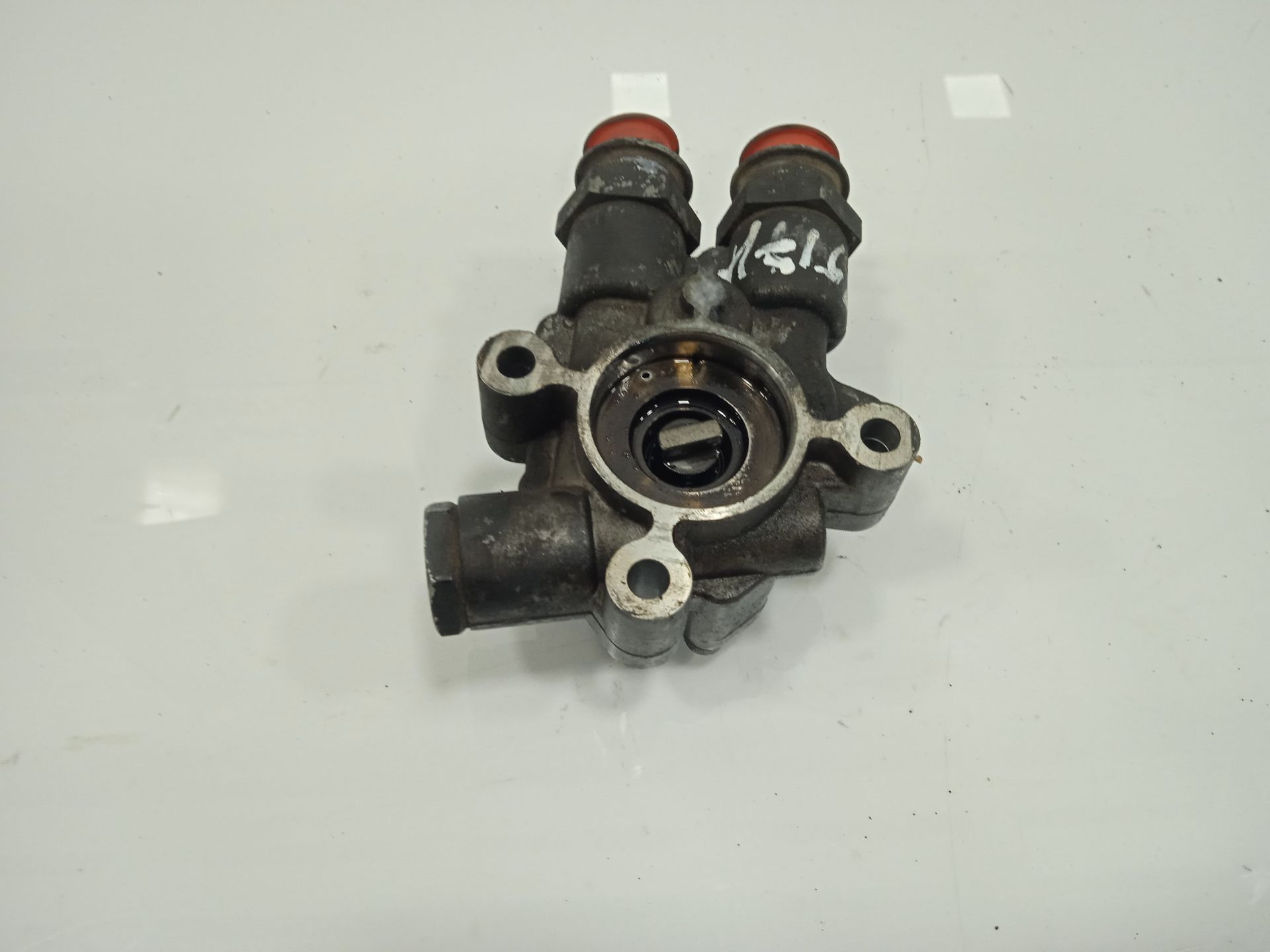 Bomba combustible daf xf (euro 6) 4x2 fahrgestell spacecab