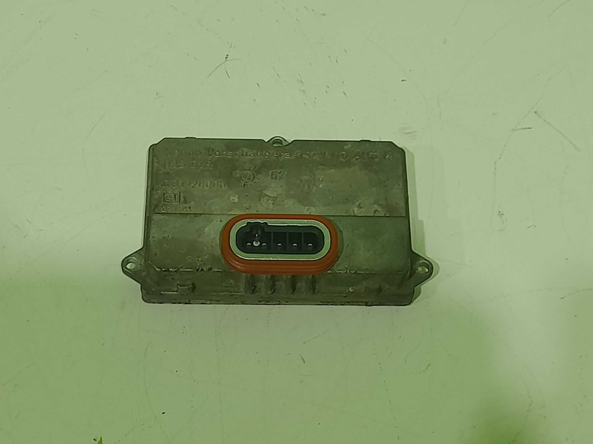 Centralita faros xenon audi a6 avant (4f5) 2.0 tdi
