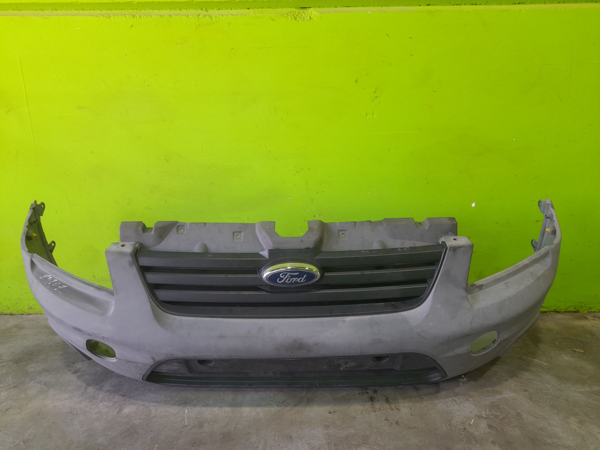 Paragolpes delantero ford tourneo connect (tc7) kombi corta (2009)