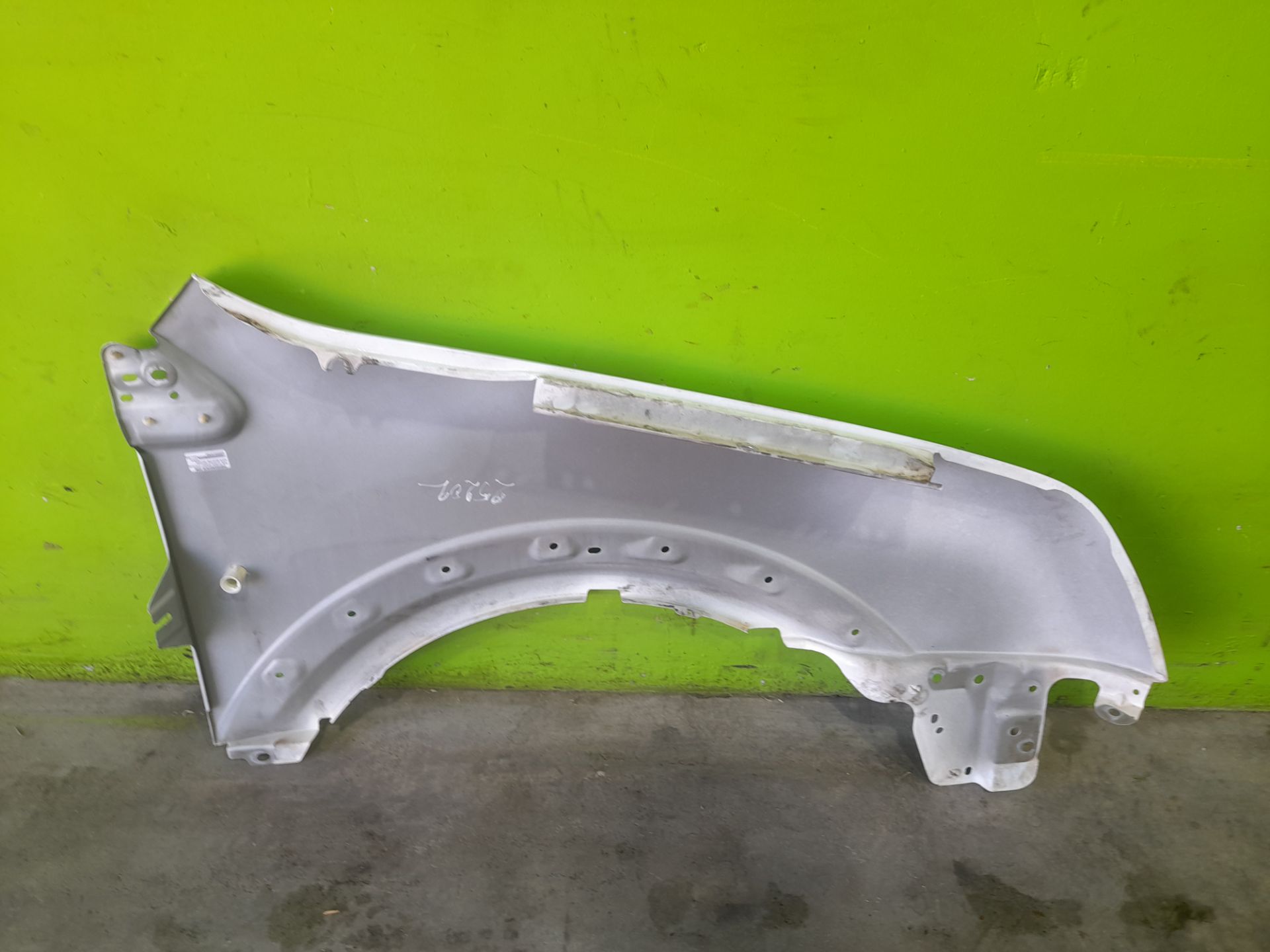 Aleta delantera izquierda ford tourneo connect (tc7) kombi corta (2009)