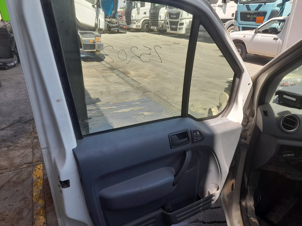 Puerta delantera izquierda ford tourneo connect (tc7) kombi corta (2009)