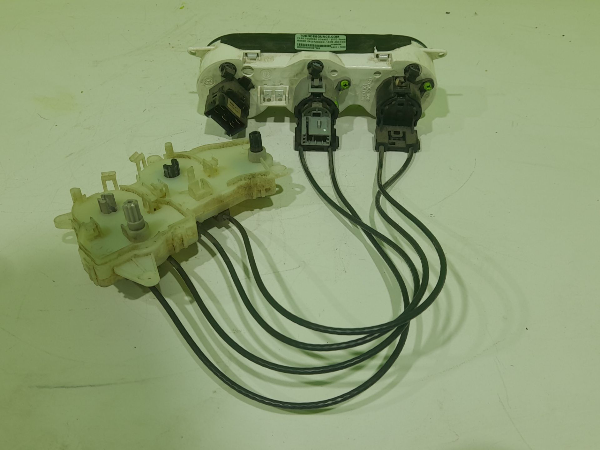 Mando calefaccion / aire acondicionado ford tourneo connect (tc7) kombi corta (2009)