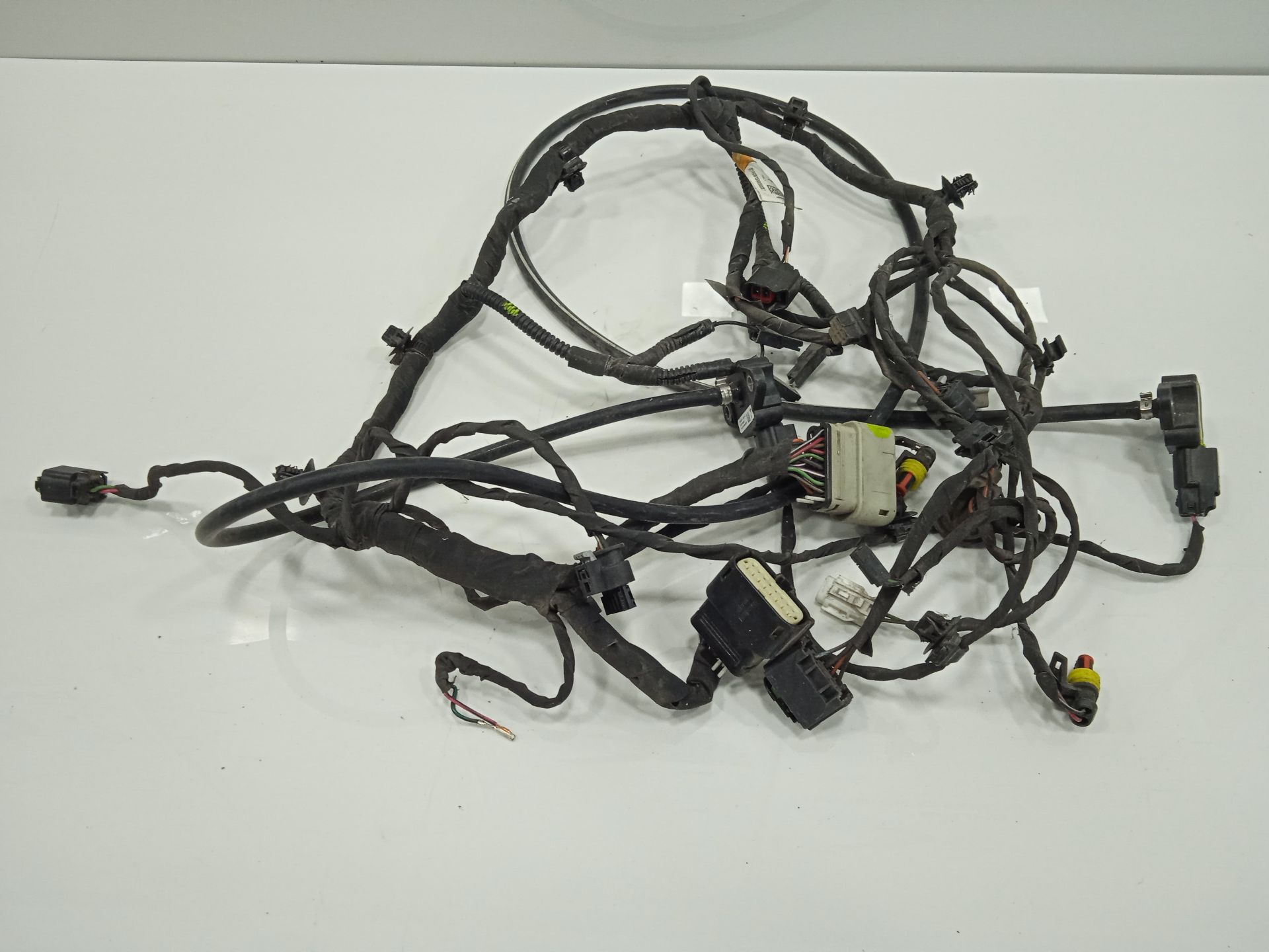 No identificado tesla model s basis