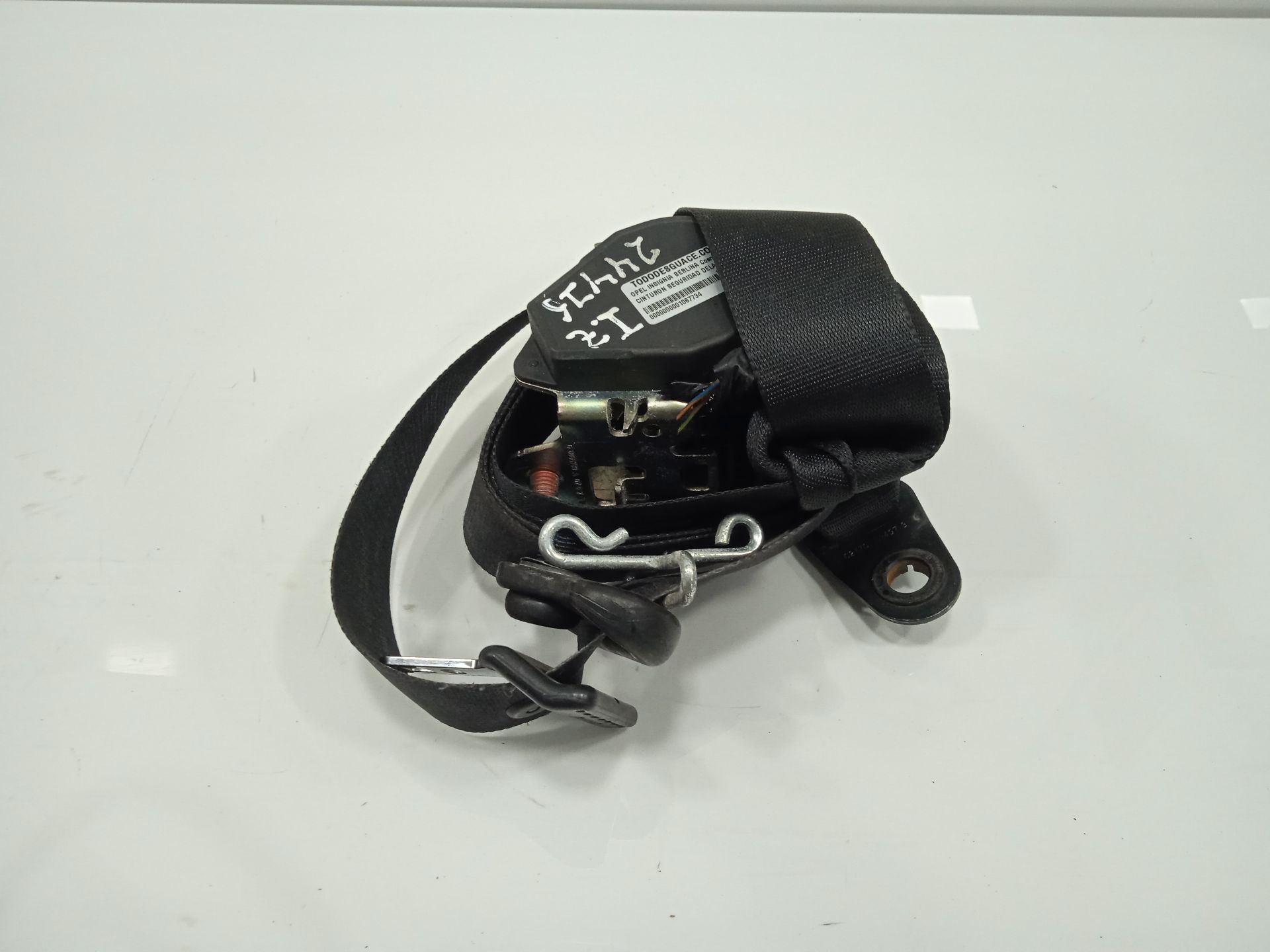 Cinturon seguridad delantero izquierdo opel insignia berlina cosmo