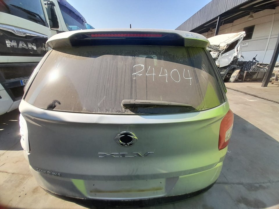 Porton trasero ssangyong xlv premium 4x2