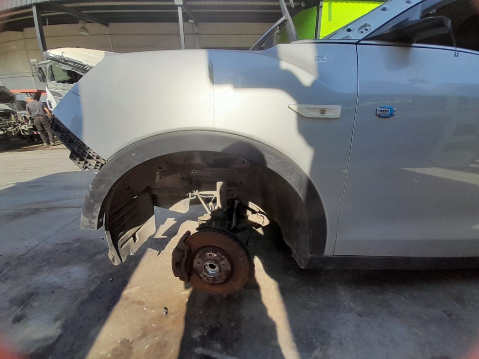 Aleta delantera izquierda ssangyong xlv premium 4x2
