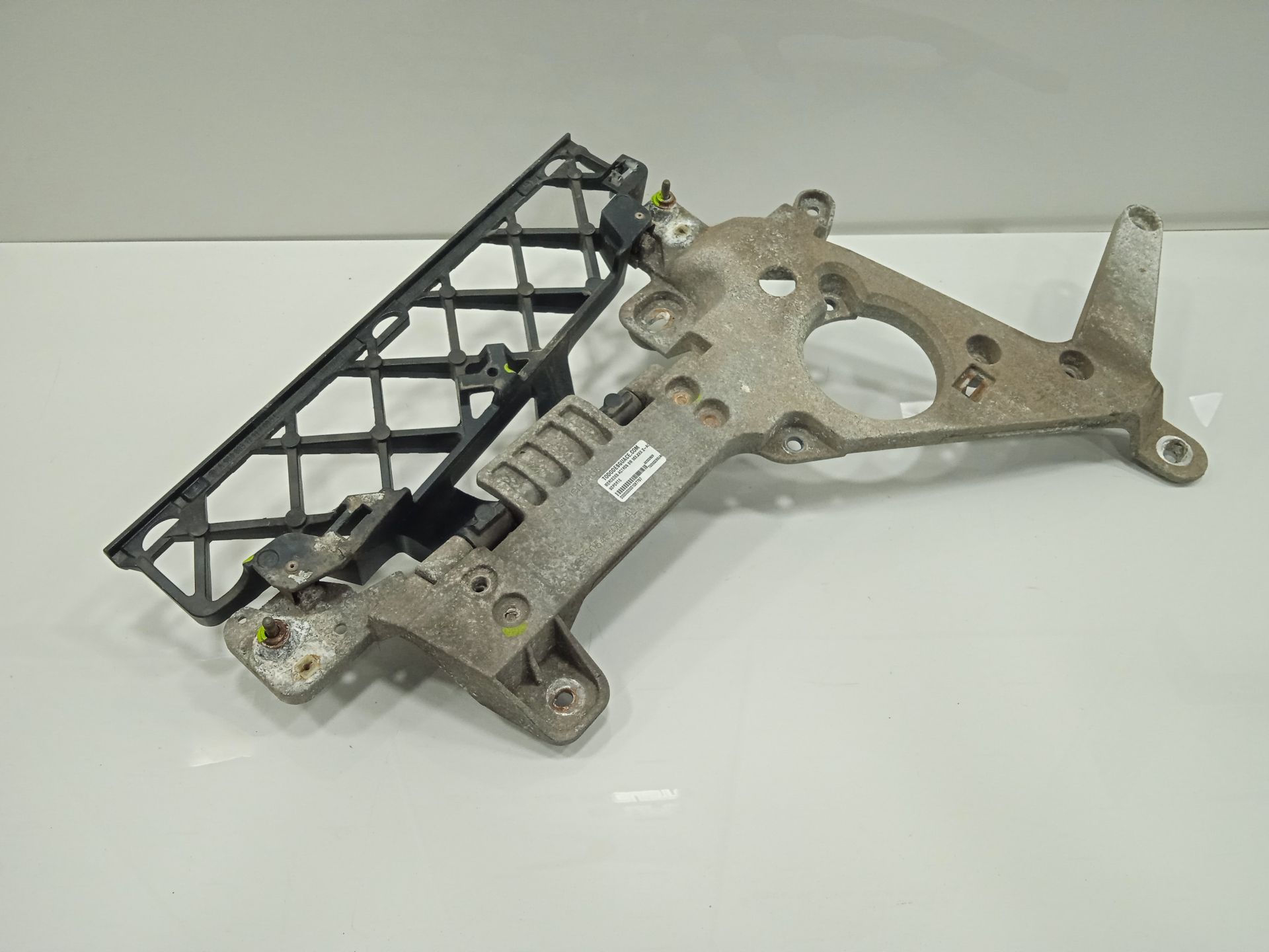 No identificado mercedes-benz actros 4 2-ejes bm 963 (2011) 18xx 4x2 sattelzugmaschine l b