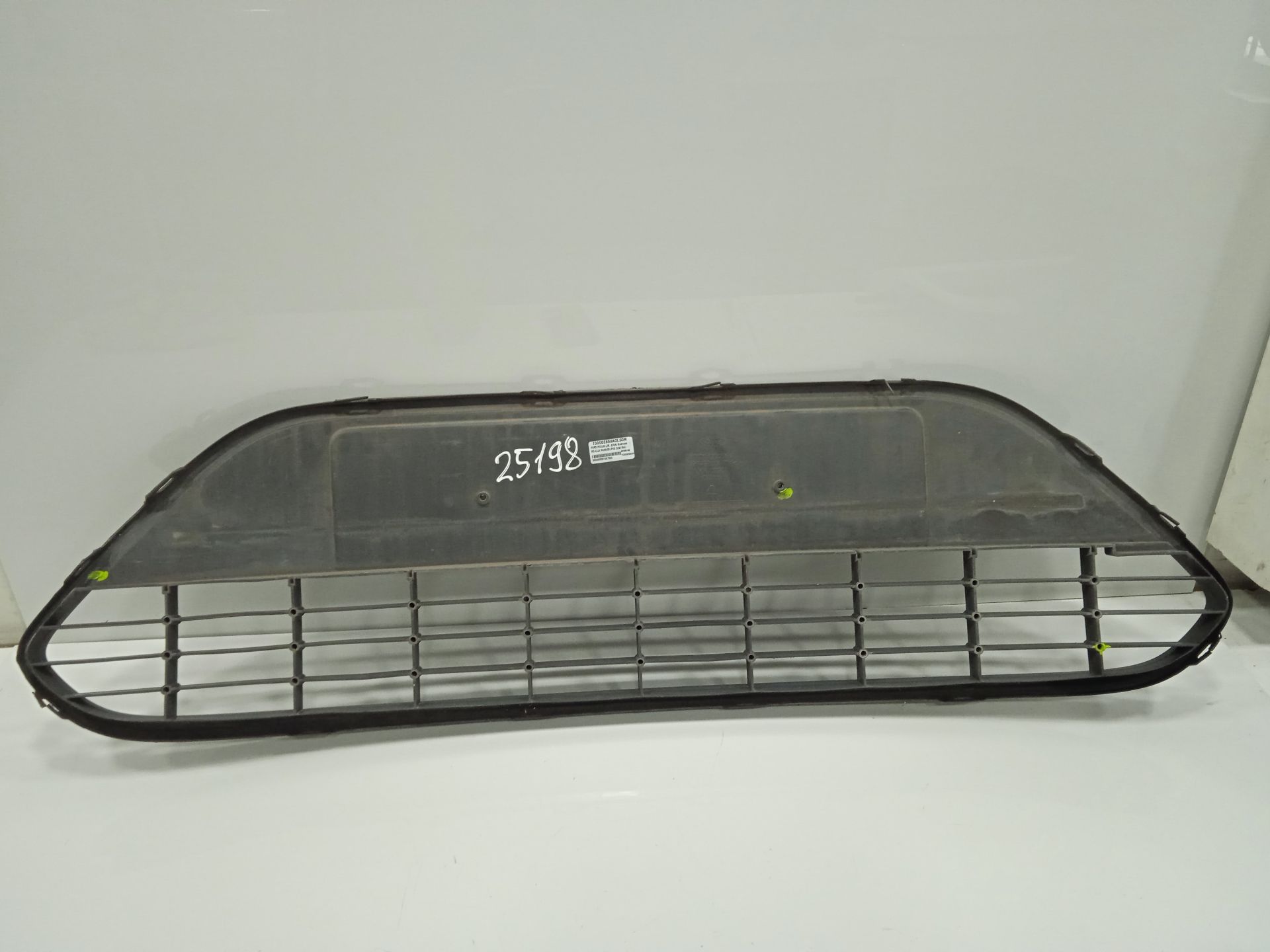 Rejilla paragolpes central ford focus berlina (cb4) business