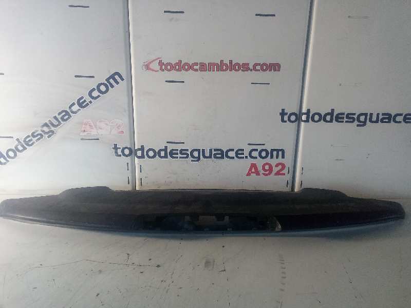 Aleron trasero ssangyong rodius xdi