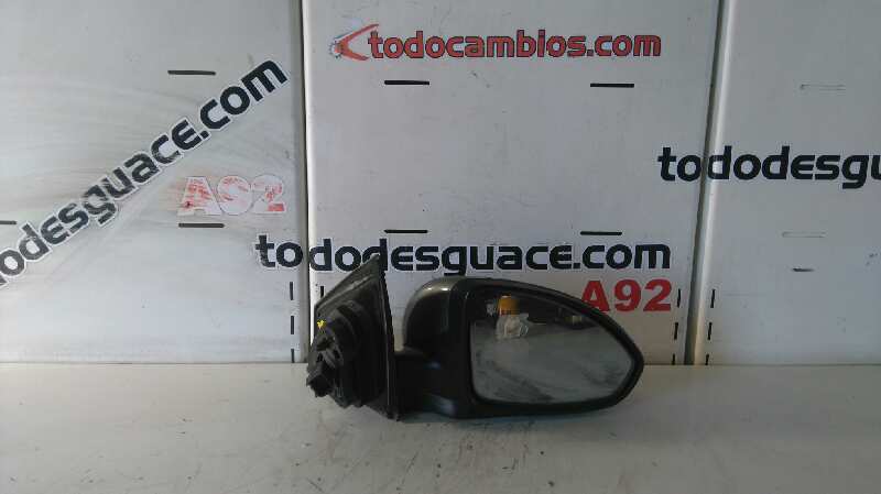 Retrovisor derecho chevrolet cruze lt