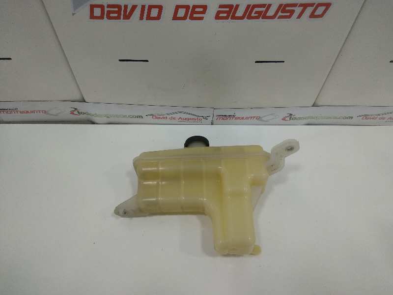 Deposito expansion toyota rav4 (a4) active