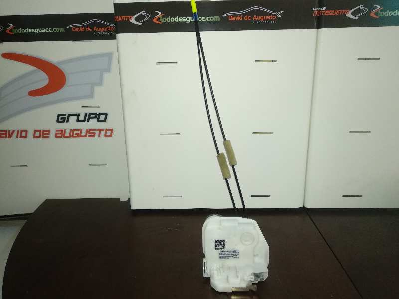  cerradura puerta delantera derecha   toyota land cruiser (j12) 3.0 d-4d gx 3.0 turbodiesel